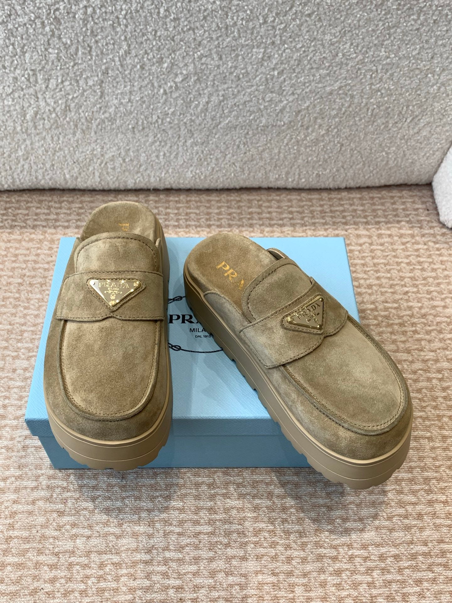 LuxluxHouse Best Quality Women Shoes Prada