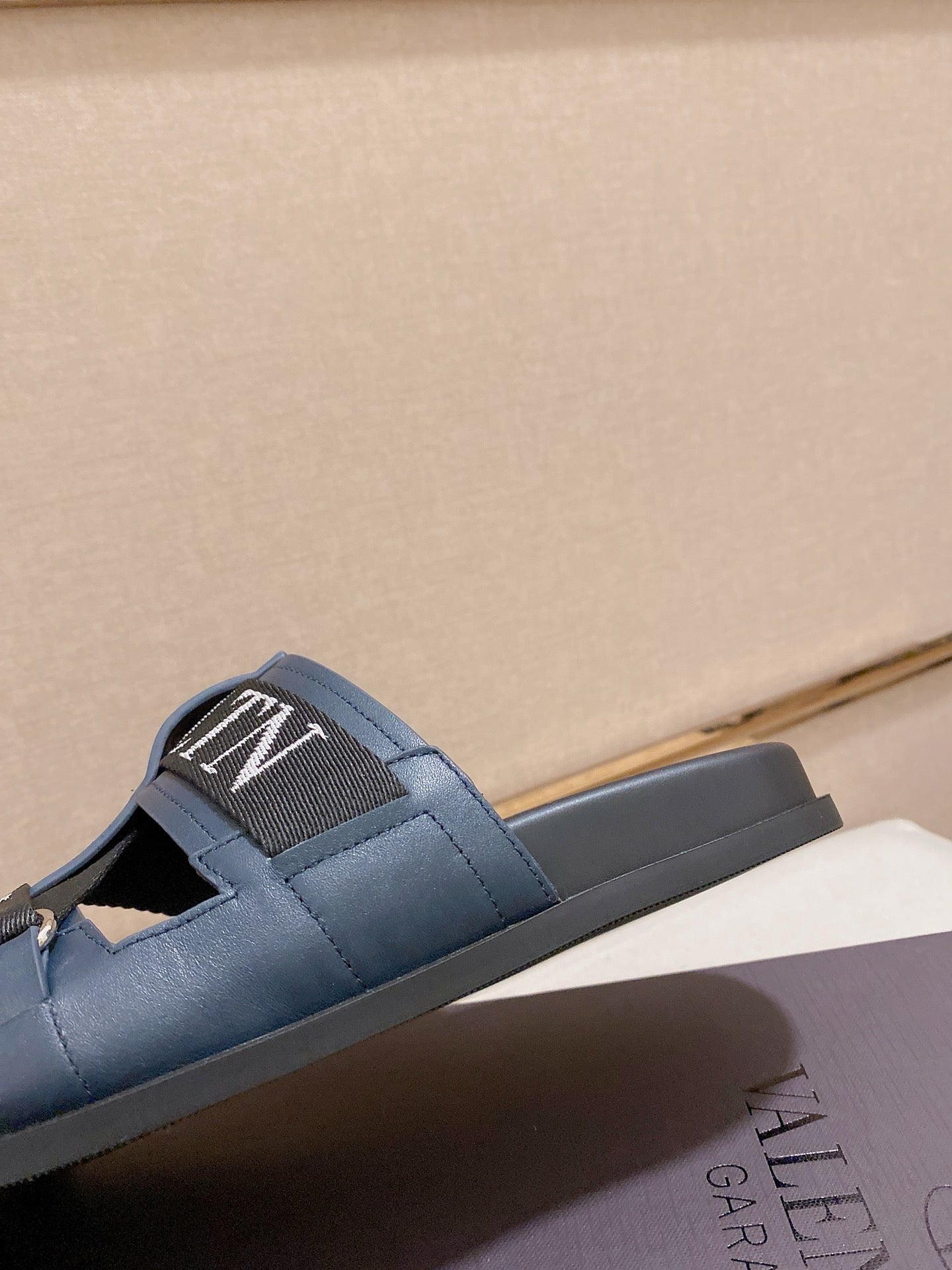 LuxluxHouse Best Quality Sandals Valentino