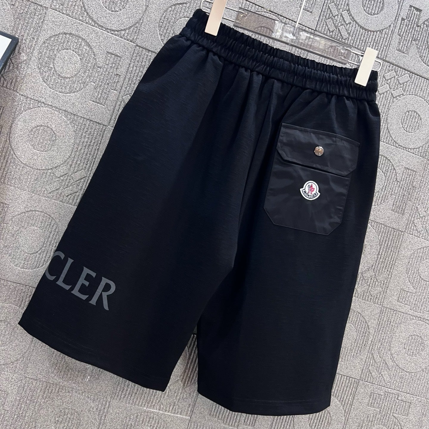LuxluxHouse Best Quality Clothes Pants Moncler