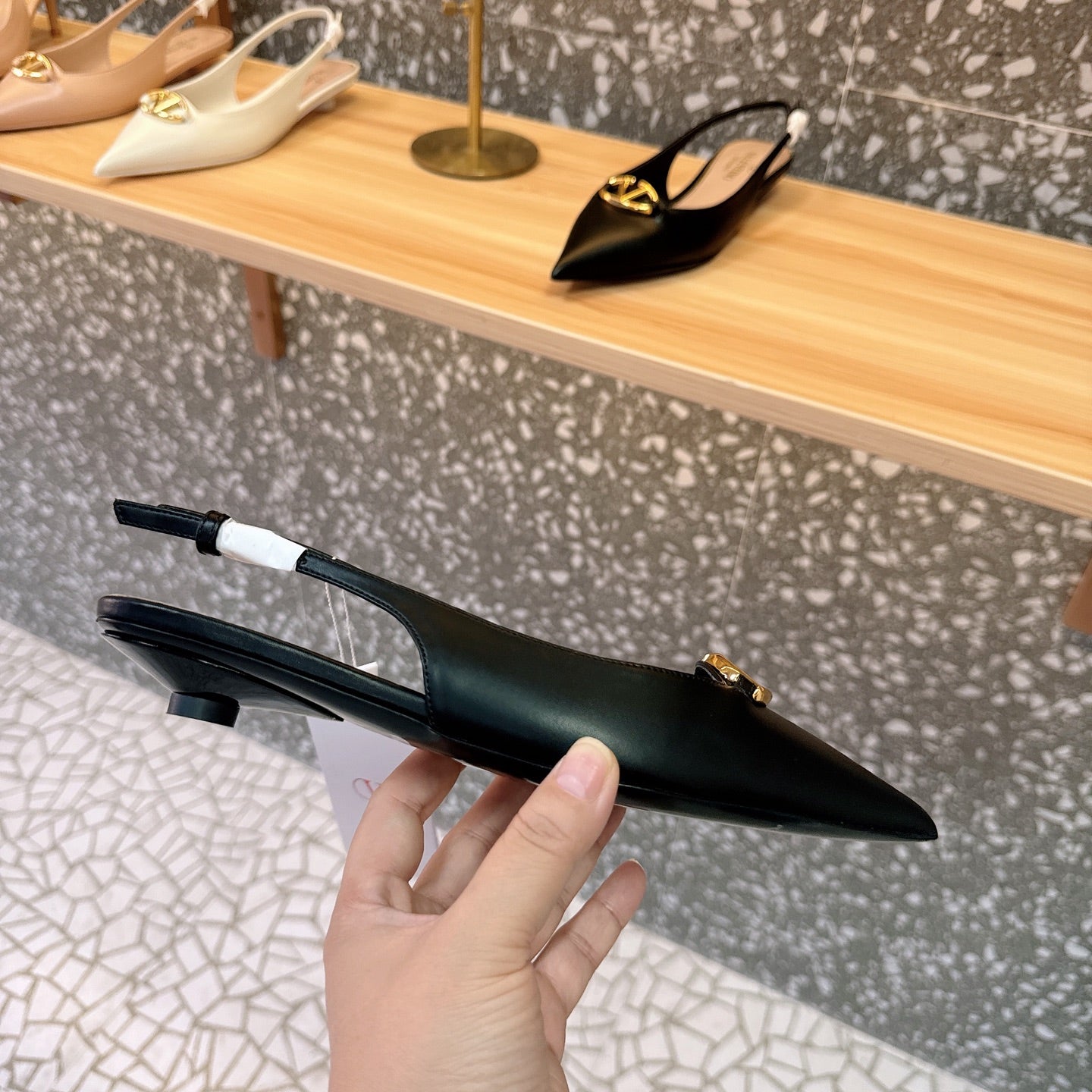 LuxluxHouse Best Quality Valentino Women Shoes