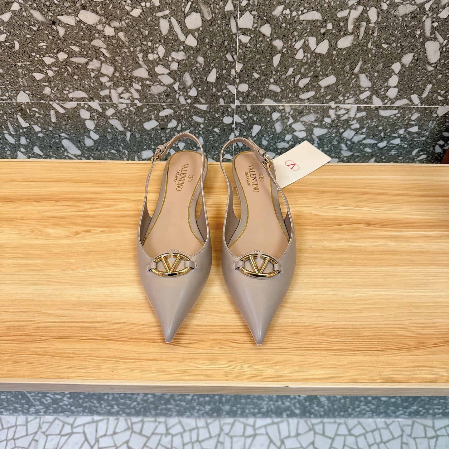 LuxluxHouse Best Quality Valentino Women Shoes