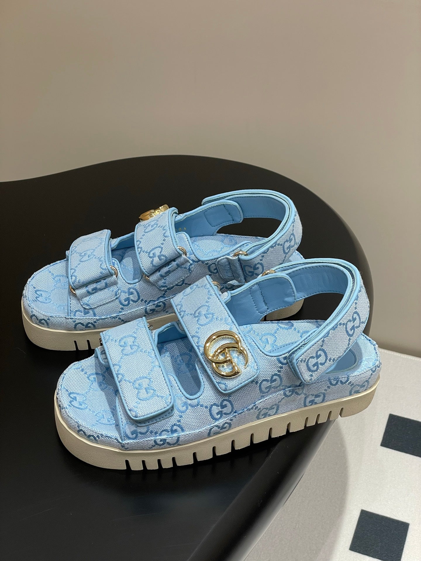 LuxluxHouse Best Quality Gucci Women Shoes