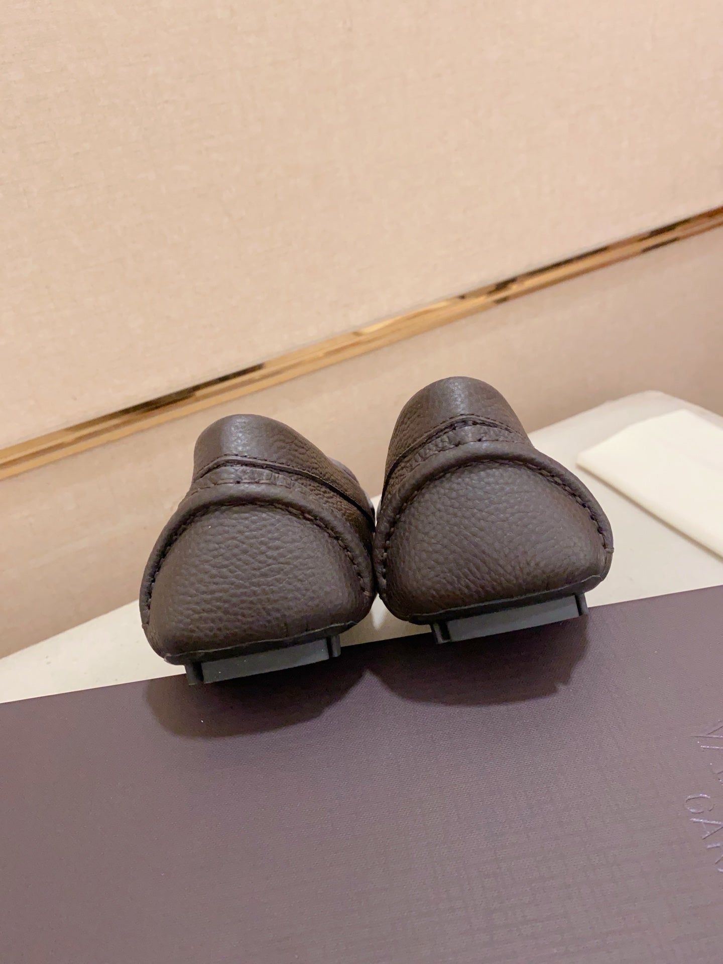 LuxluxHouse Best Quality Shoes Valentino