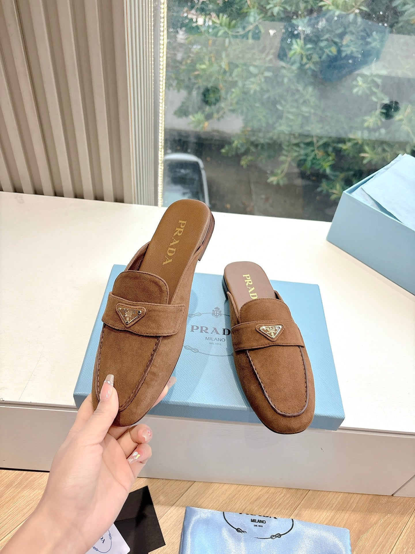 LuxluxHouse Best Quality Women Shoes Prada
