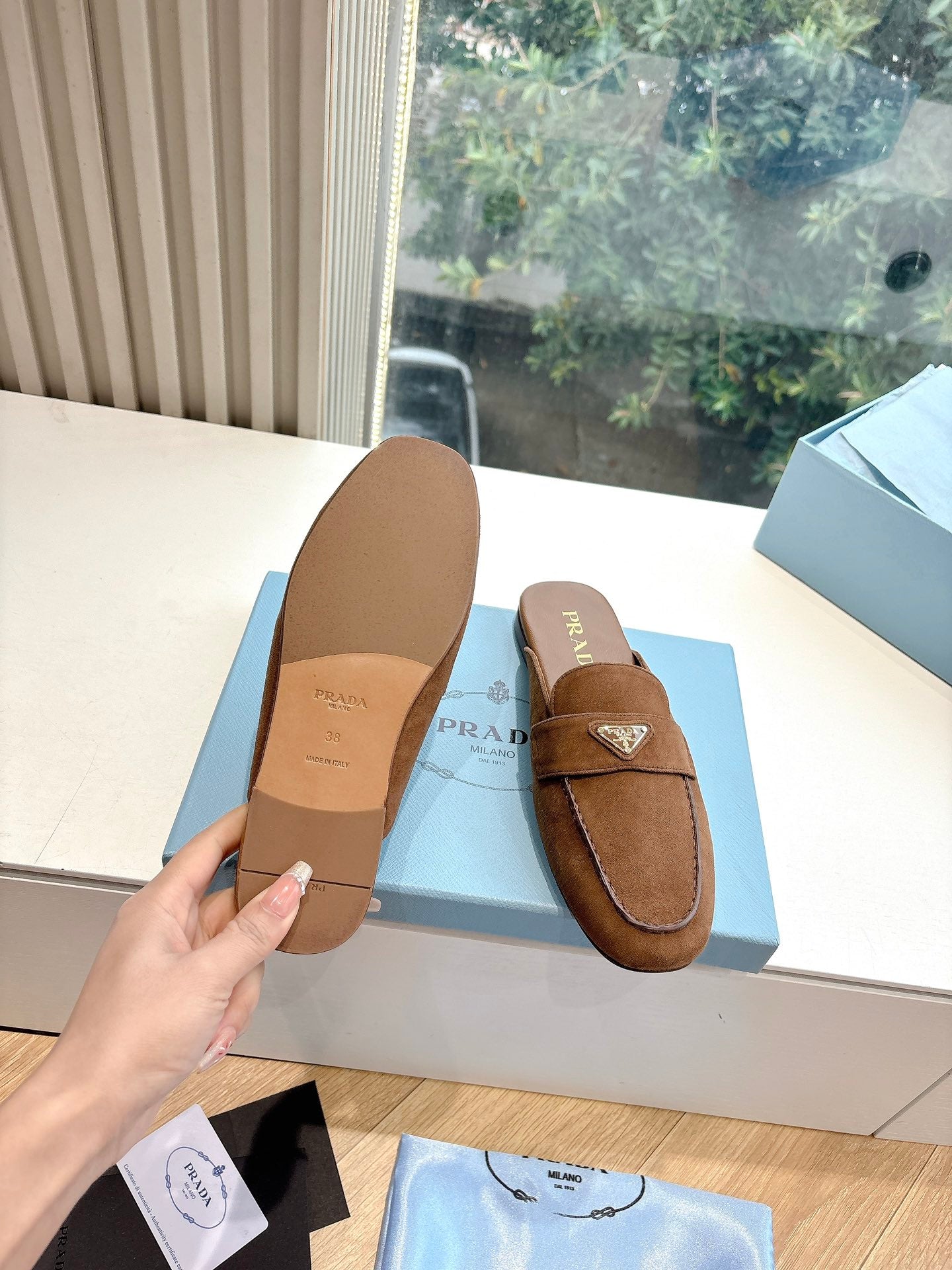 LuxluxHouse Best Quality Women Shoes Prada