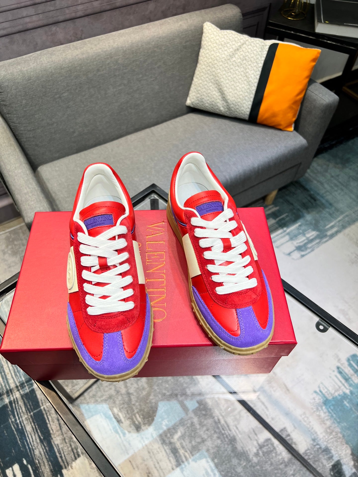 LuxluxHouse Best Quality Shoes Valentino
