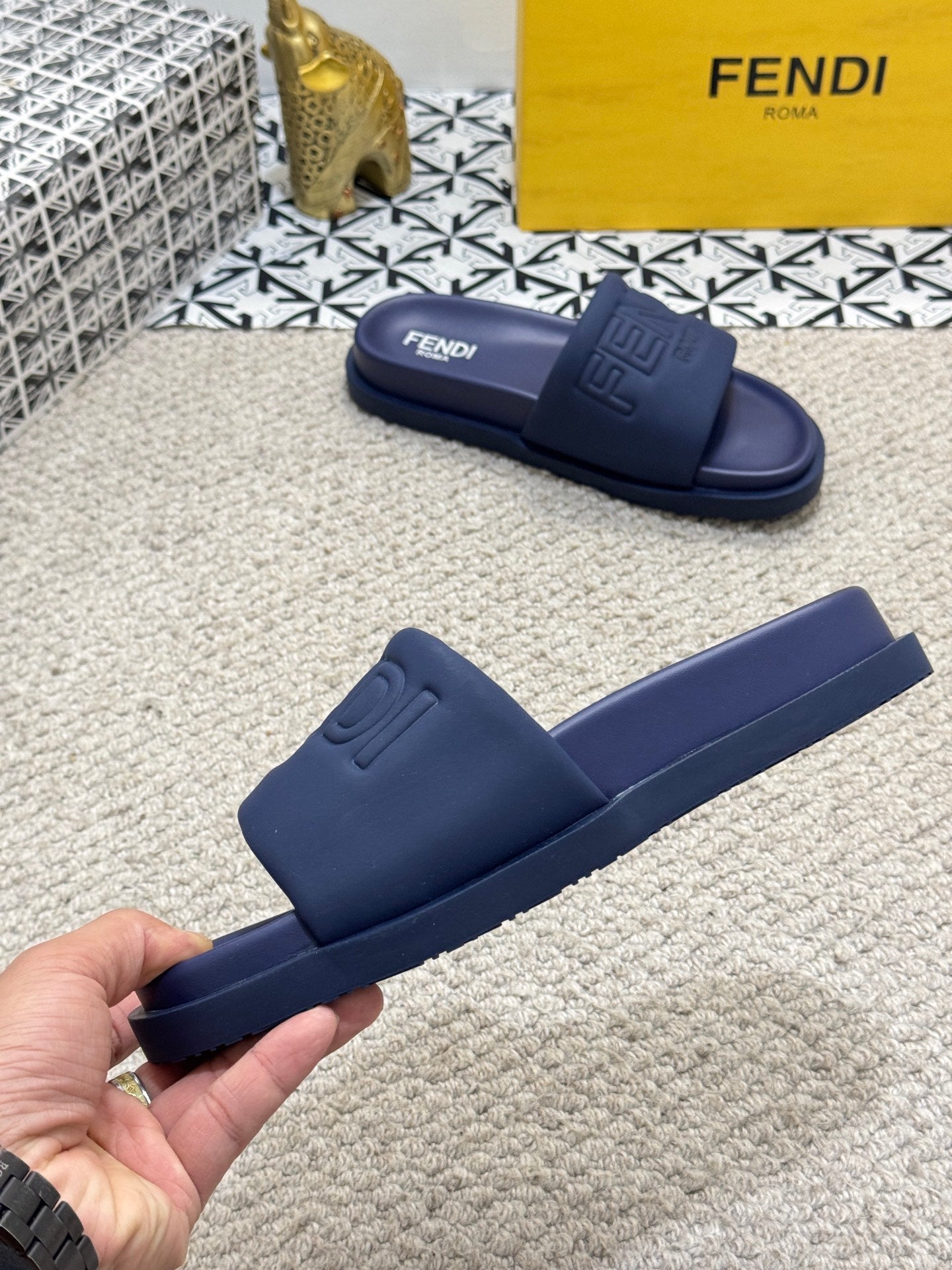 LuxluxHouse Best Quality Sandals Fendi