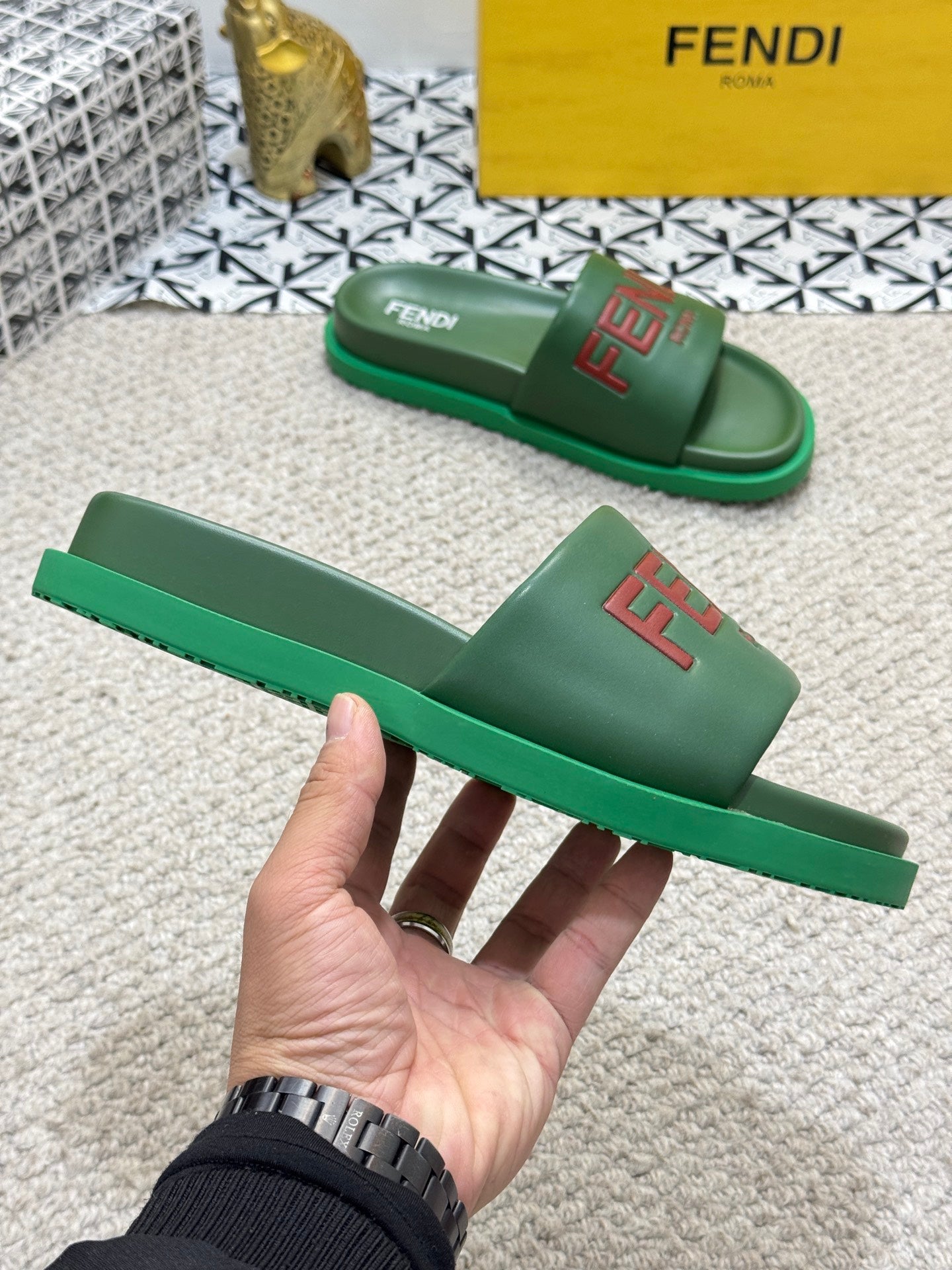 LuxluxHouse Best Quality Sandals Fendi