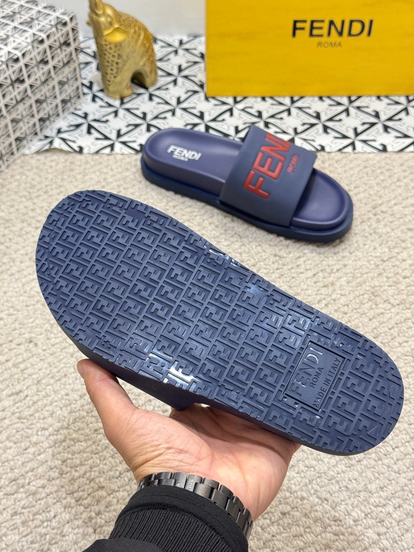 LuxluxHouse Best Quality Sandals Fendi