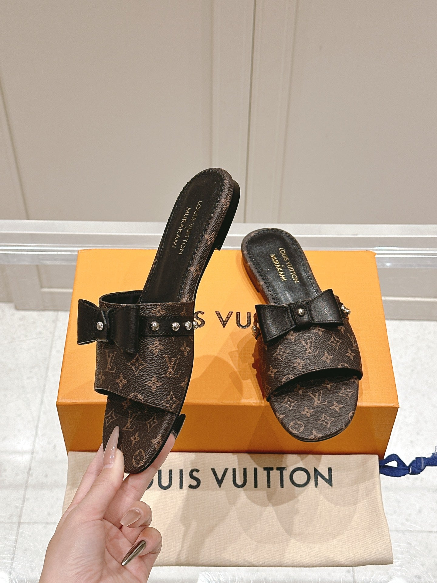 LuxluxHouse Best Quality Women Shoes Louis Vuitton