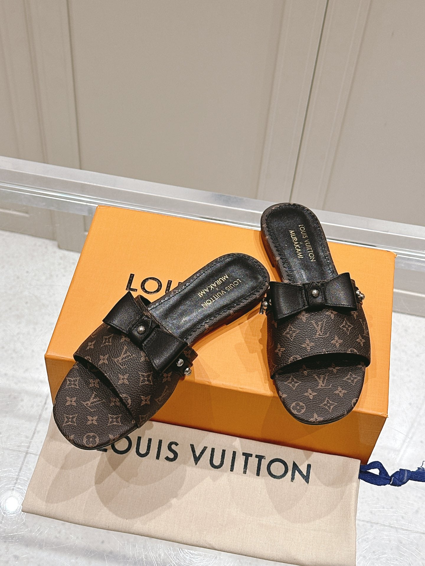 LuxluxHouse Best Quality Women Shoes Louis Vuitton