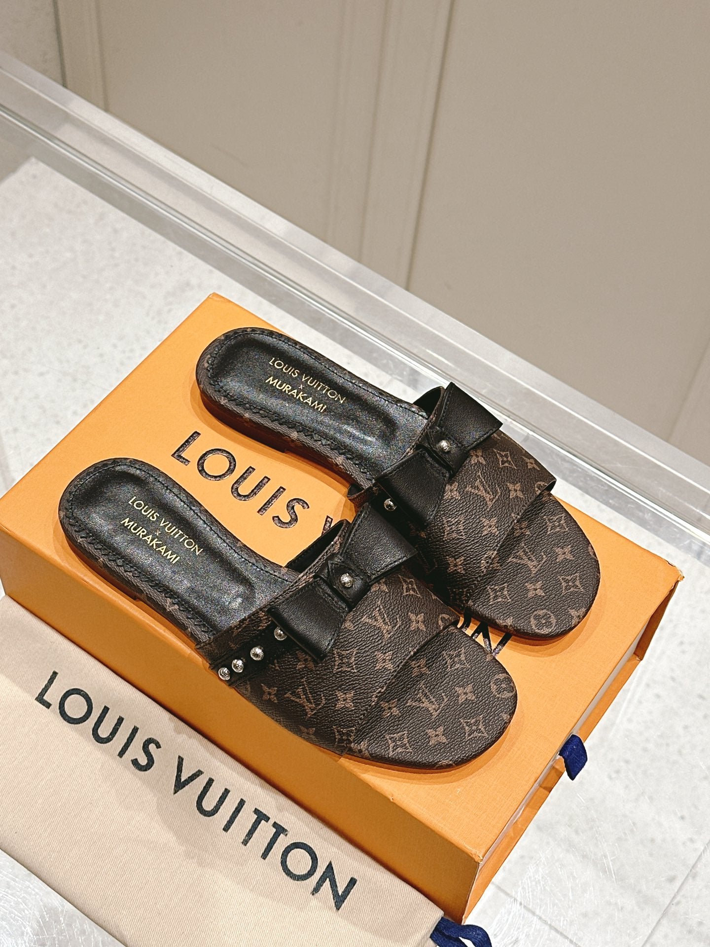 LuxluxHouse Best Quality Women Shoes Louis Vuitton