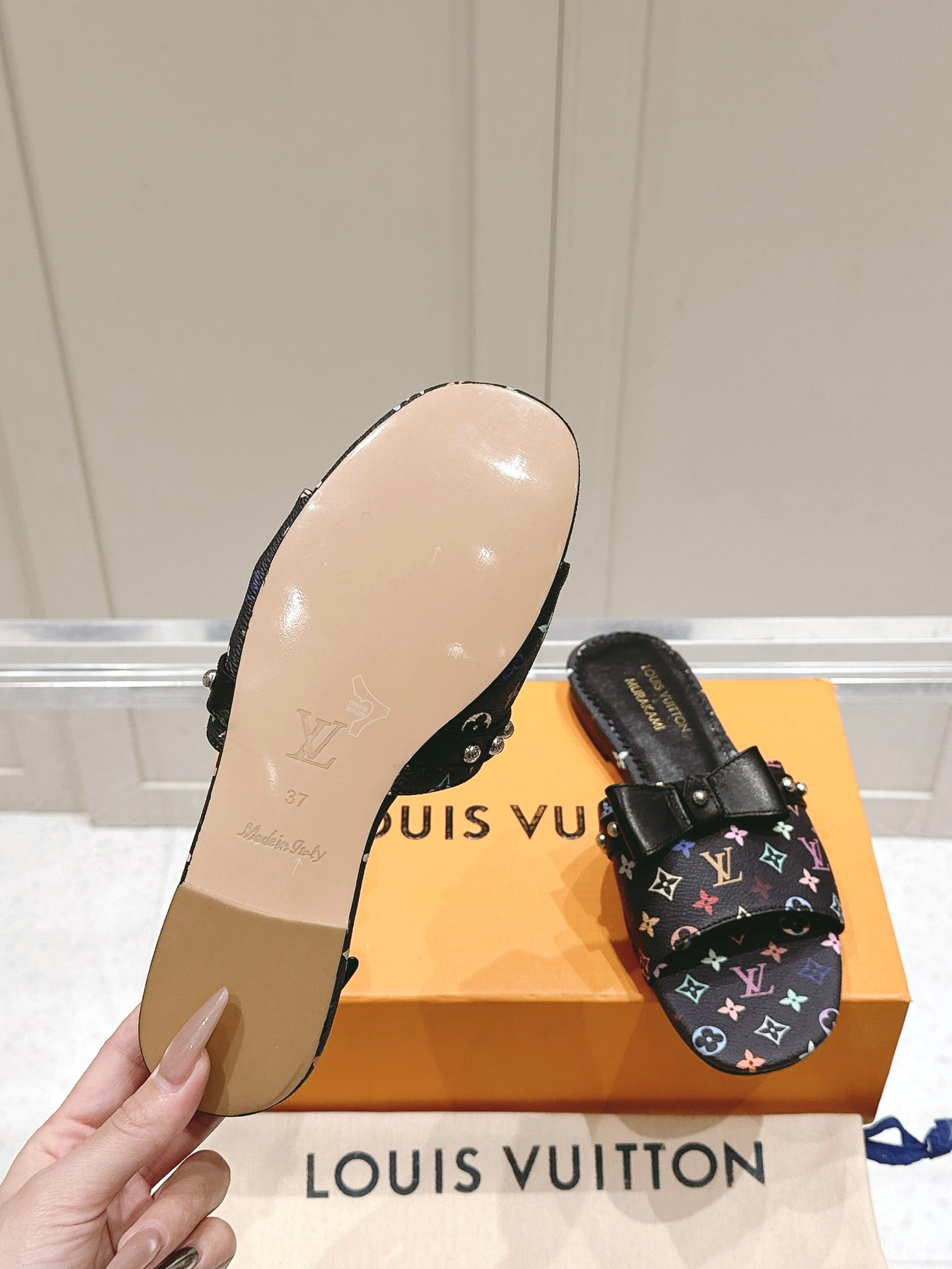 LuxluxHouse Best Quality Women Shoes Louis Vuitton