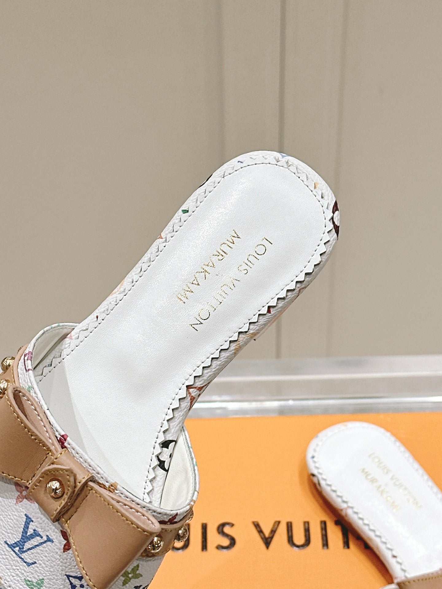 LuxluxHouse Best Quality Women Shoes Louis Vuitton