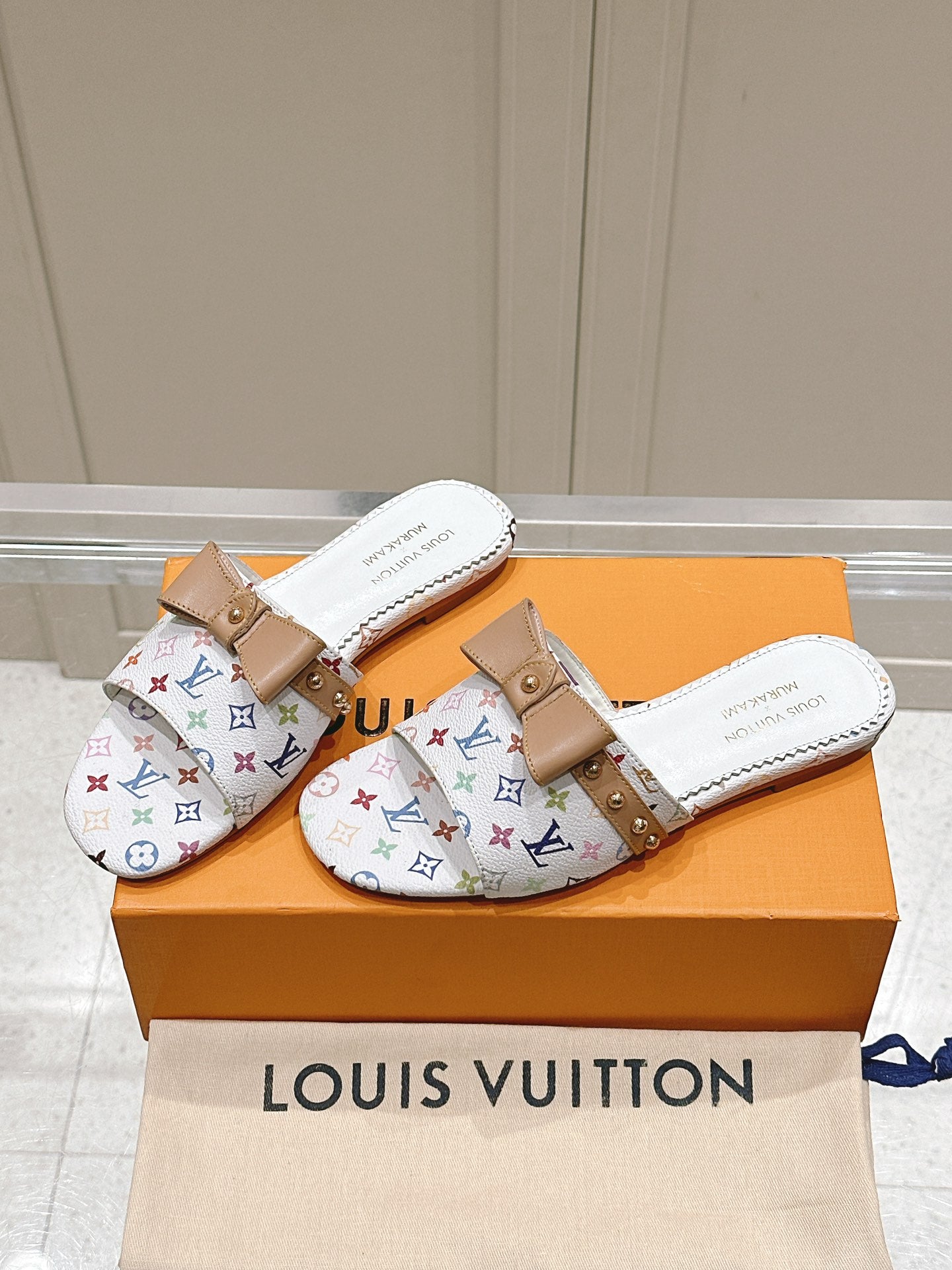 LuxluxHouse Best Quality Women Shoes Louis Vuitton
