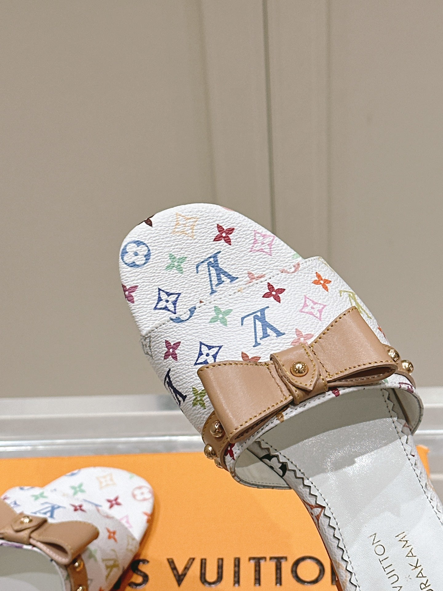 LuxluxHouse Best Quality Women Shoes Louis Vuitton