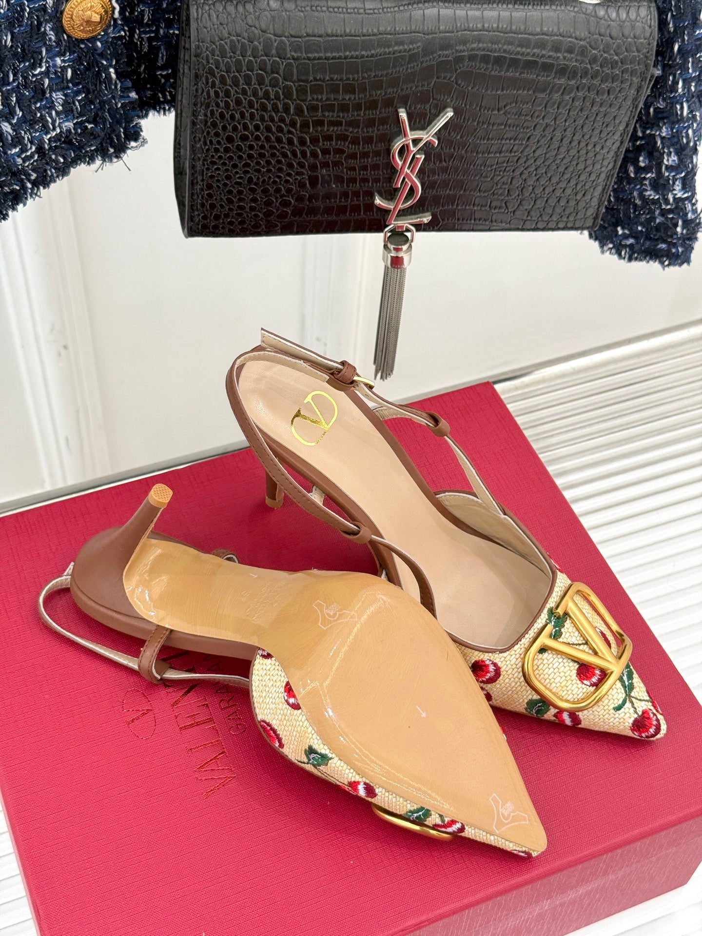 LuxluxHouse Best Quality Valentino Women Shoes