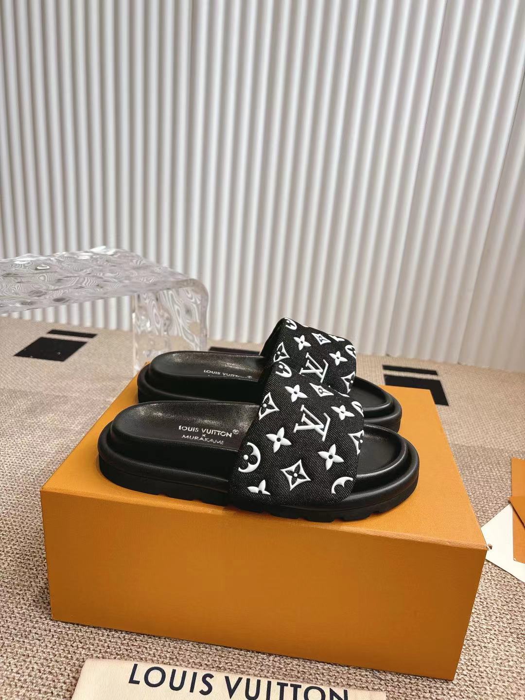 LuxluxHouse Best Quality Women Shoes Louis Vuitton