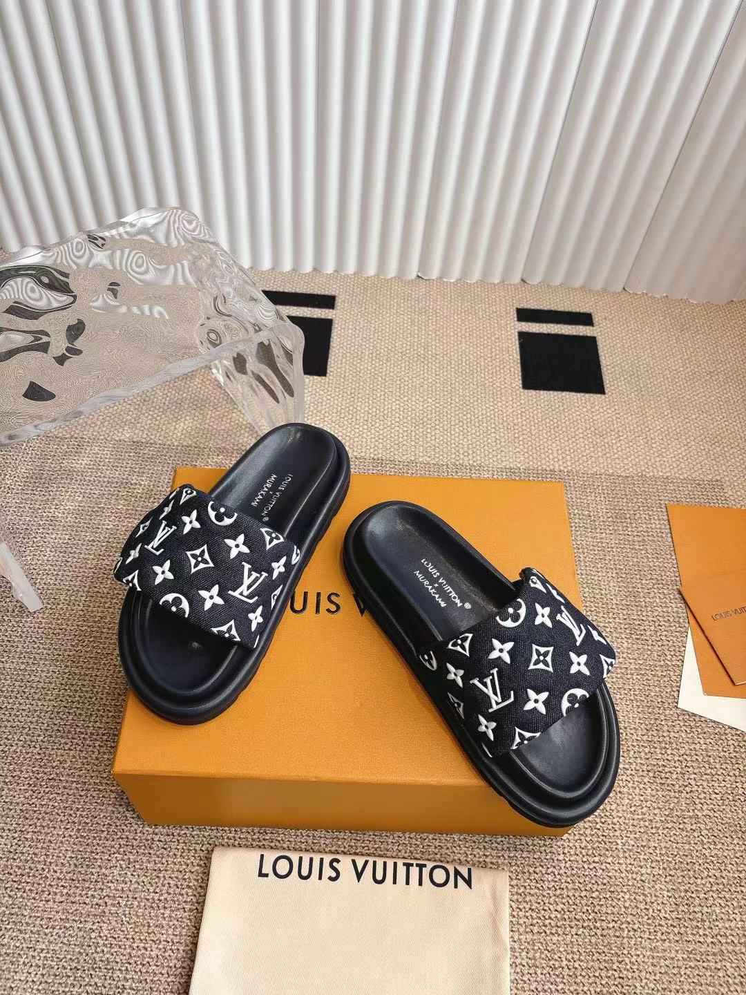 LuxluxHouse Best Quality Women Shoes Louis Vuitton