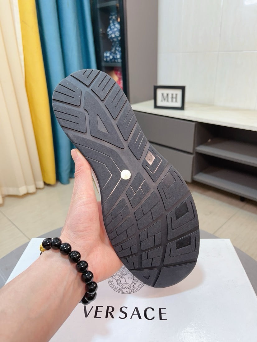 LuxluxHouse Best Quality Shoes Versace