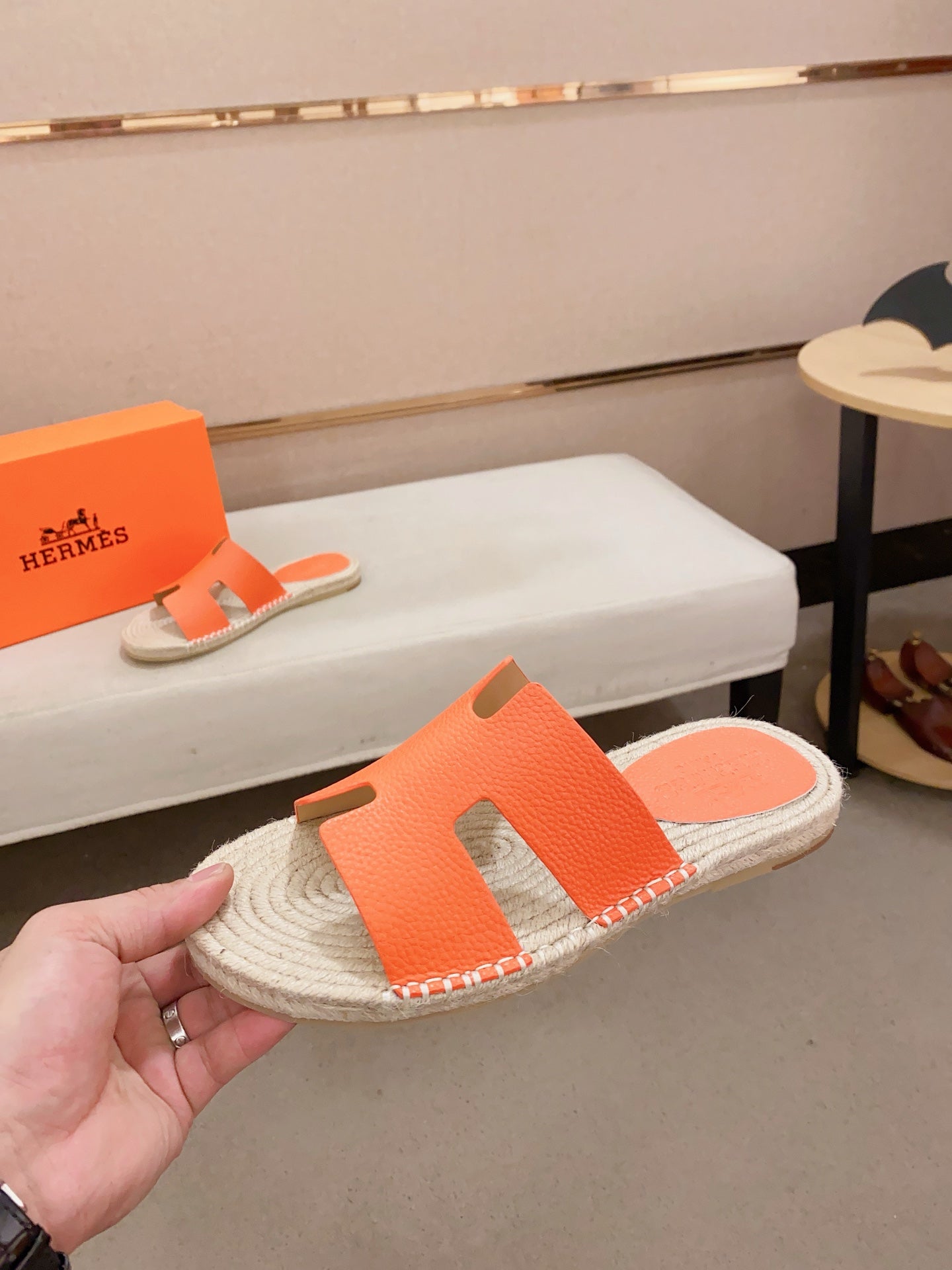 LuxluxHouse Best Quality Sandals Hermes