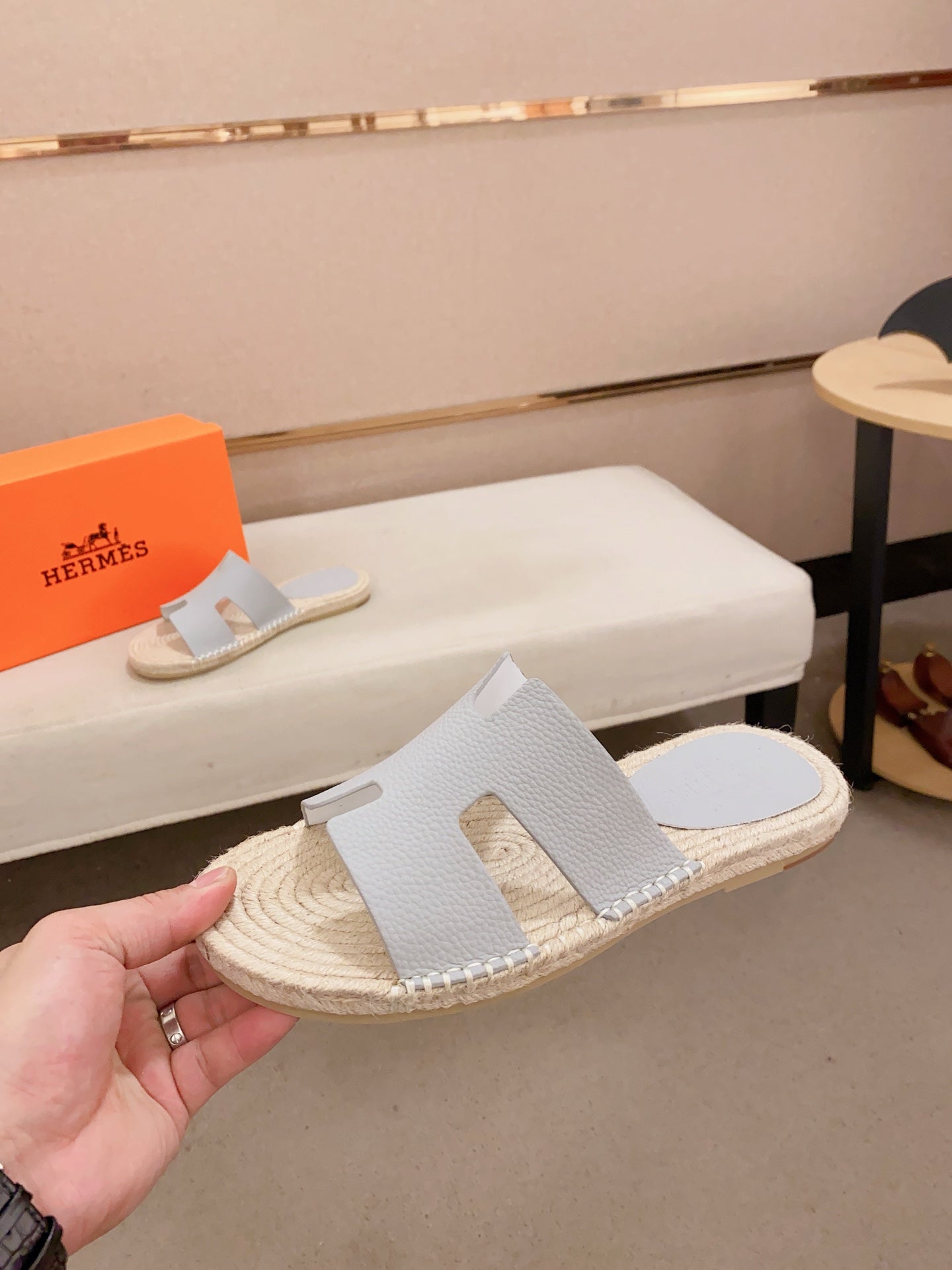 LuxluxHouse Best Quality Sandals Hermes