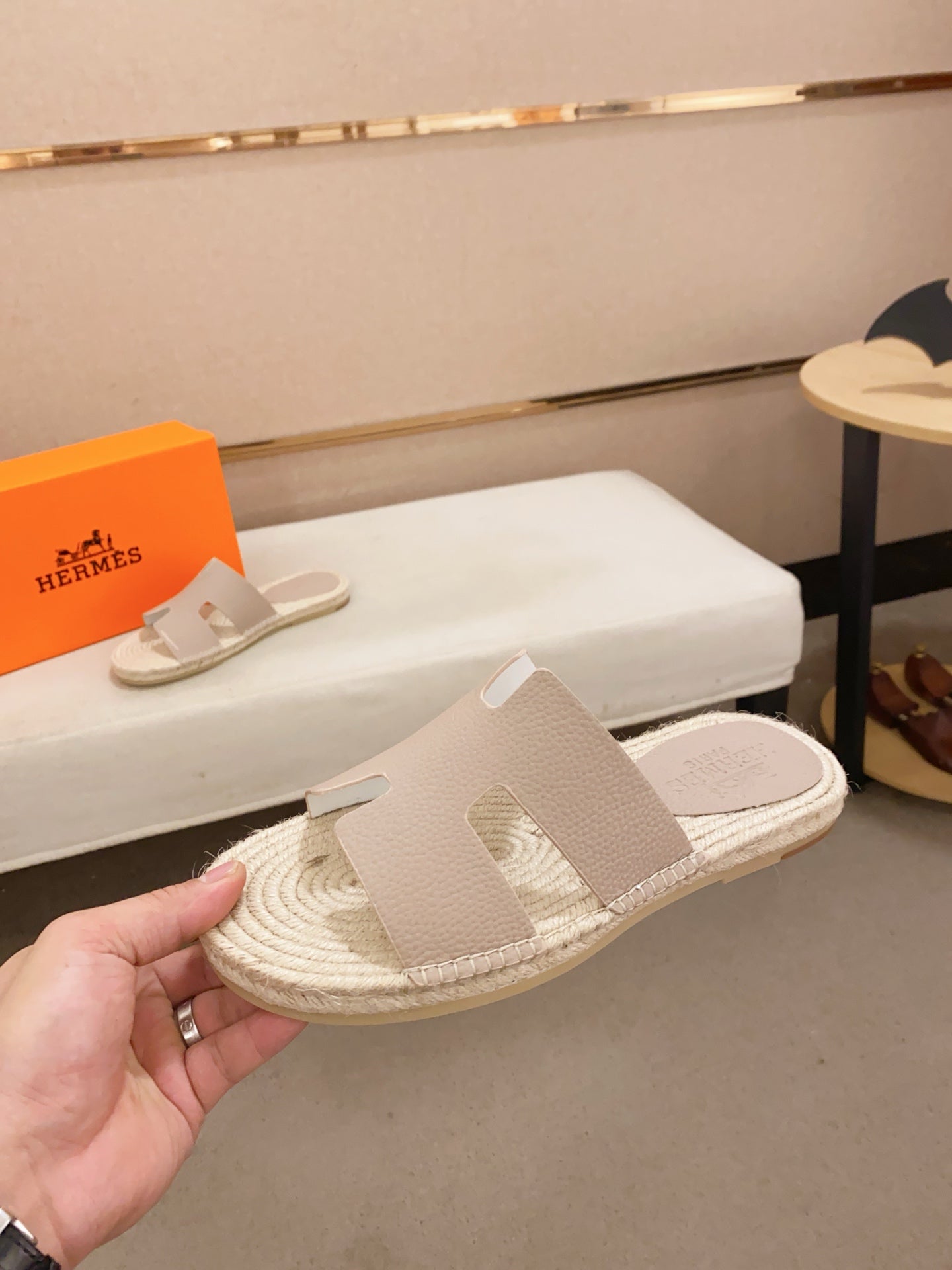 LuxluxHouse Best Quality Sandals Hermes
