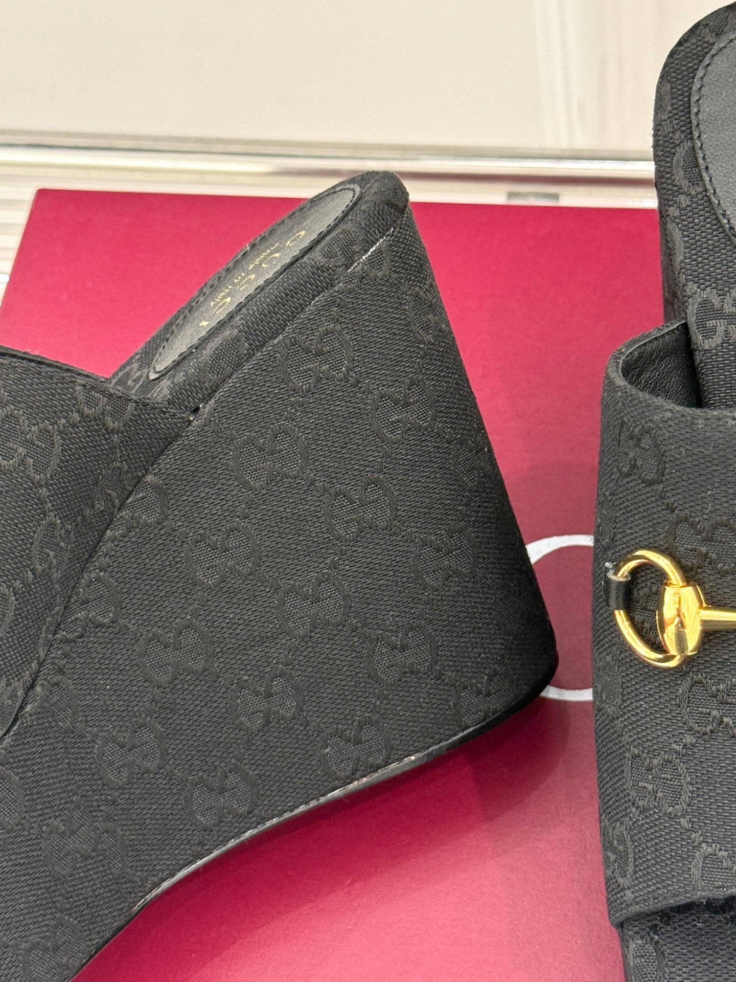 LuxluxHouse Best Quality Gucci Women Shoes