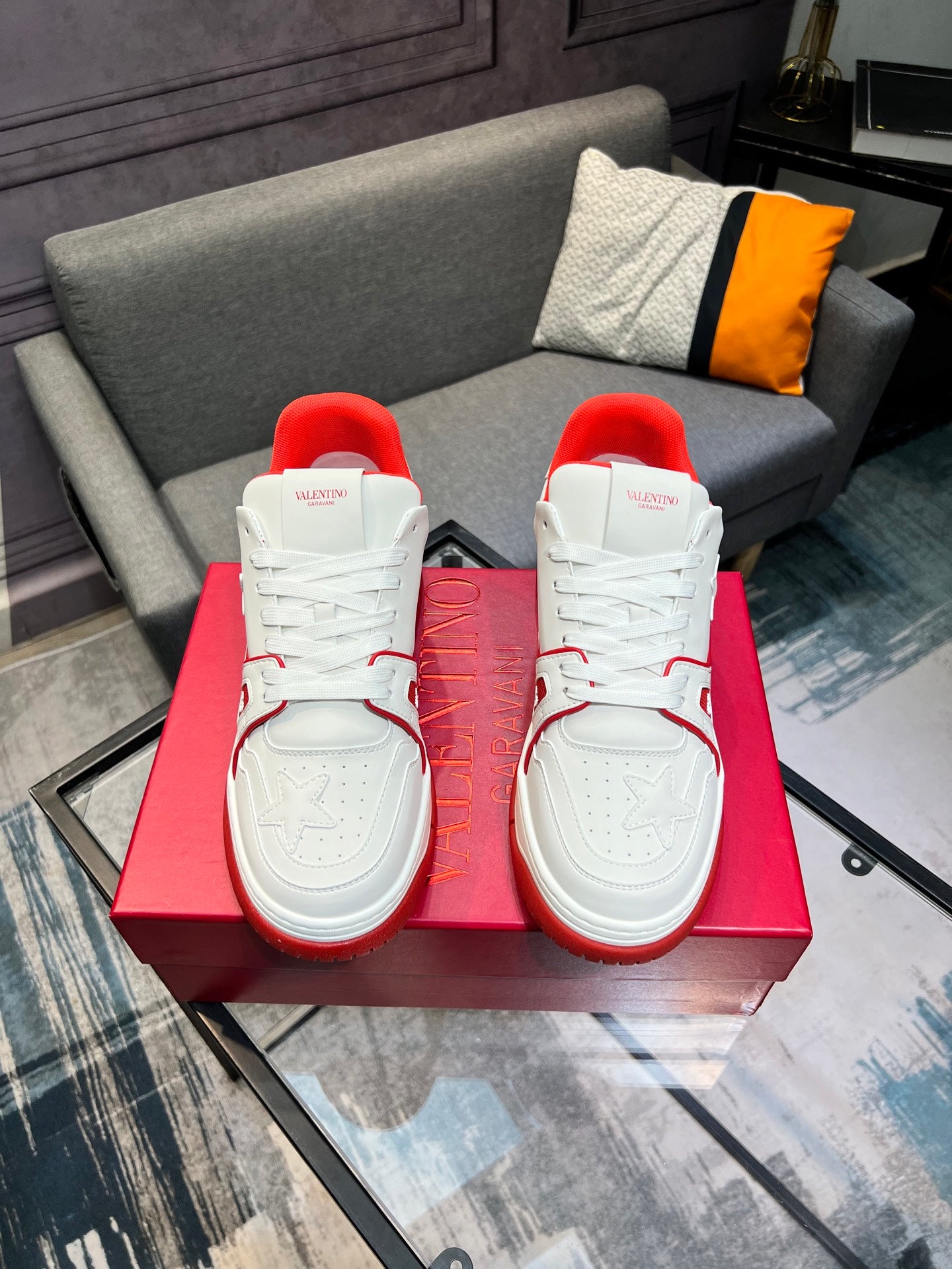 LuxluxHouse Best Quality Shoes Valentino