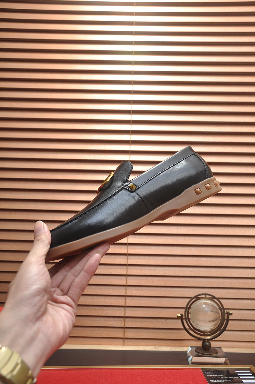 LuxluxHouse Best Quality Shoes Valentino