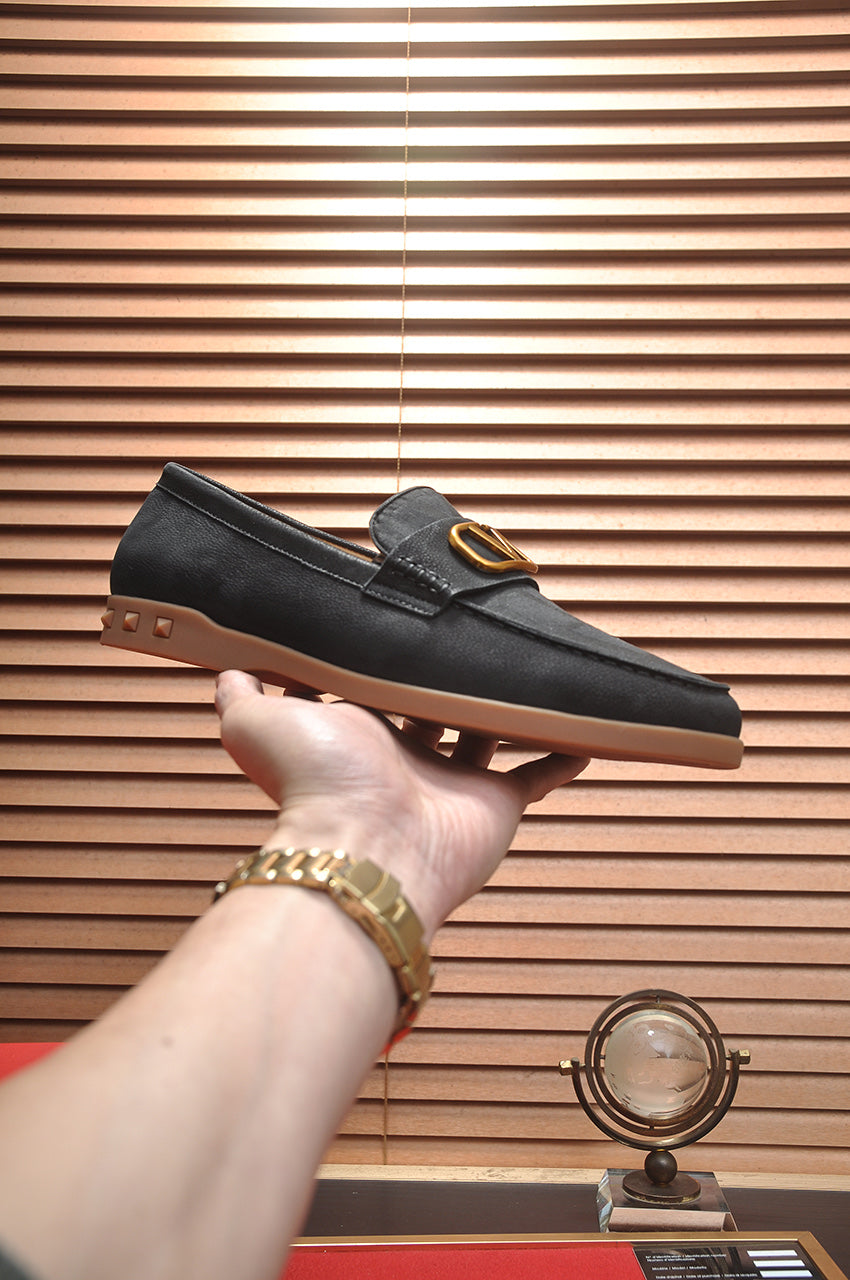 LuxluxHouse Best Quality Shoes Valentino