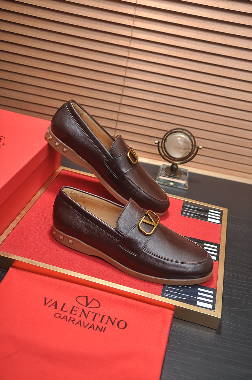 LuxluxHouse Best Quality Shoes Valentino