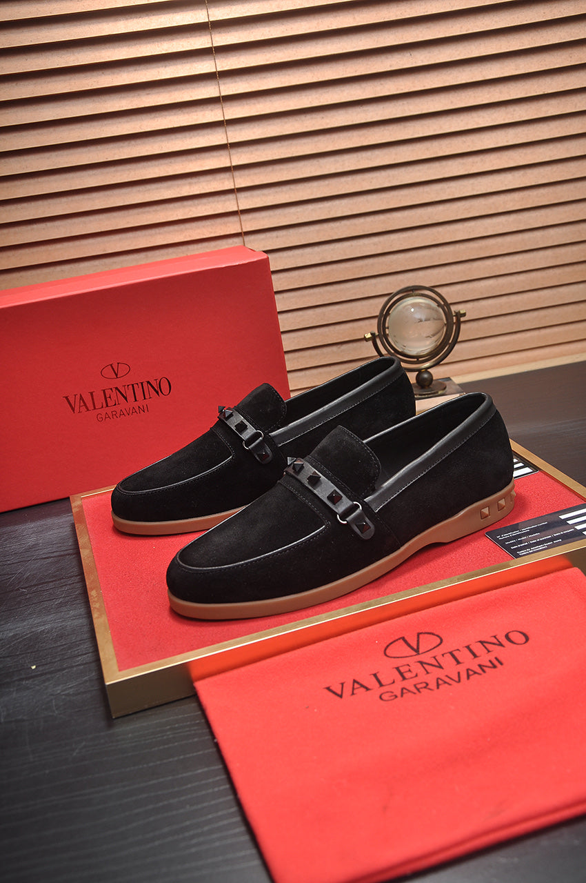 LuxluxHouse Best Quality Shoes Valentino