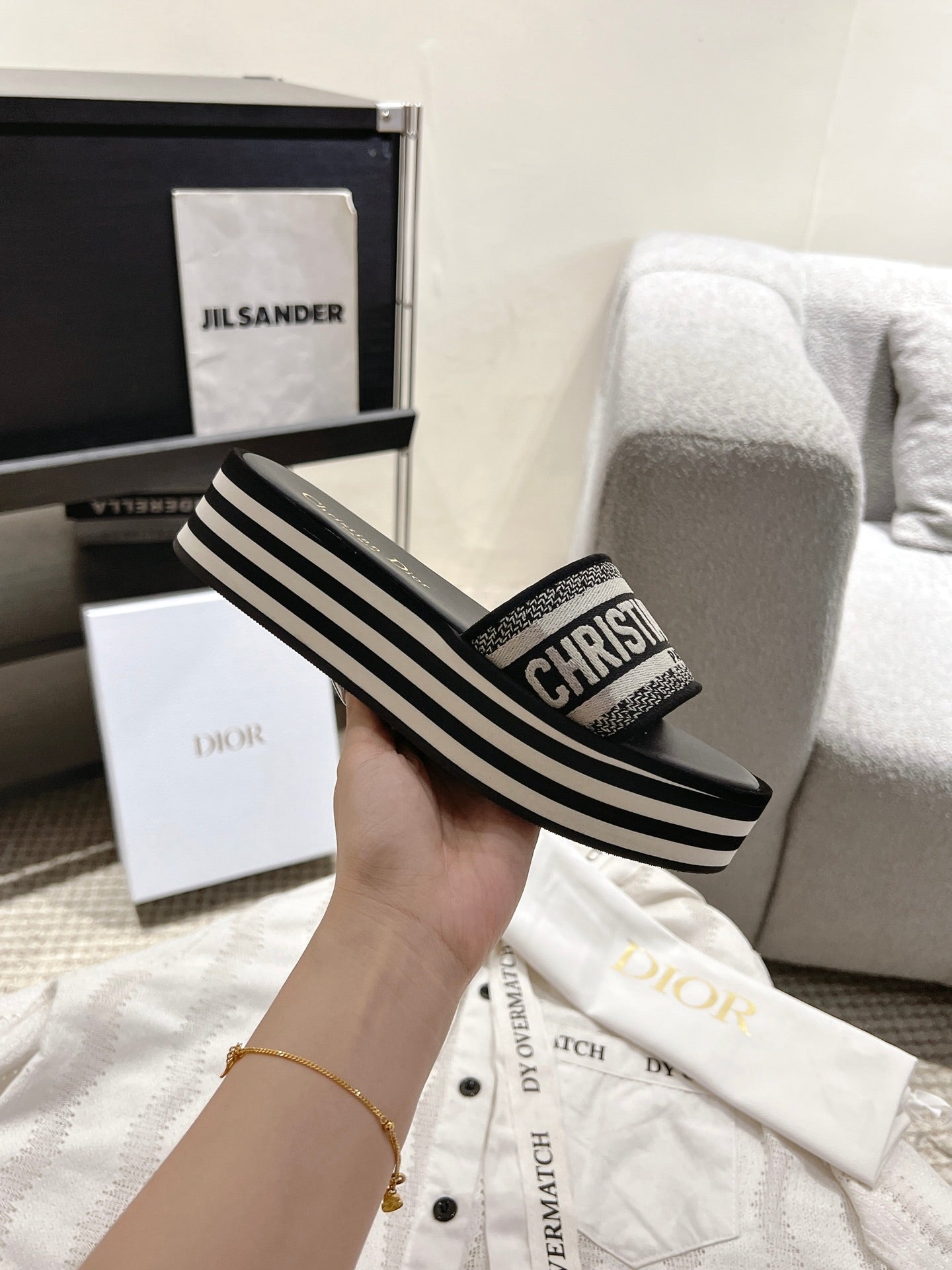 LuxluxHouse Best Quality Women Shoes Dior