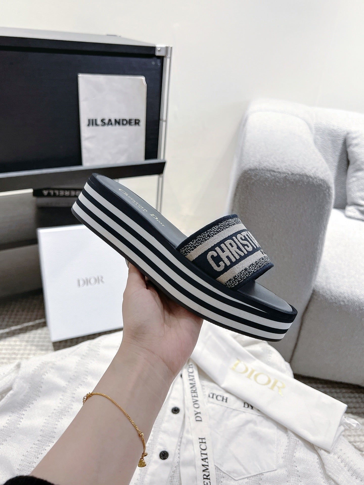 LuxluxHouse Best Quality Women Shoes Dior