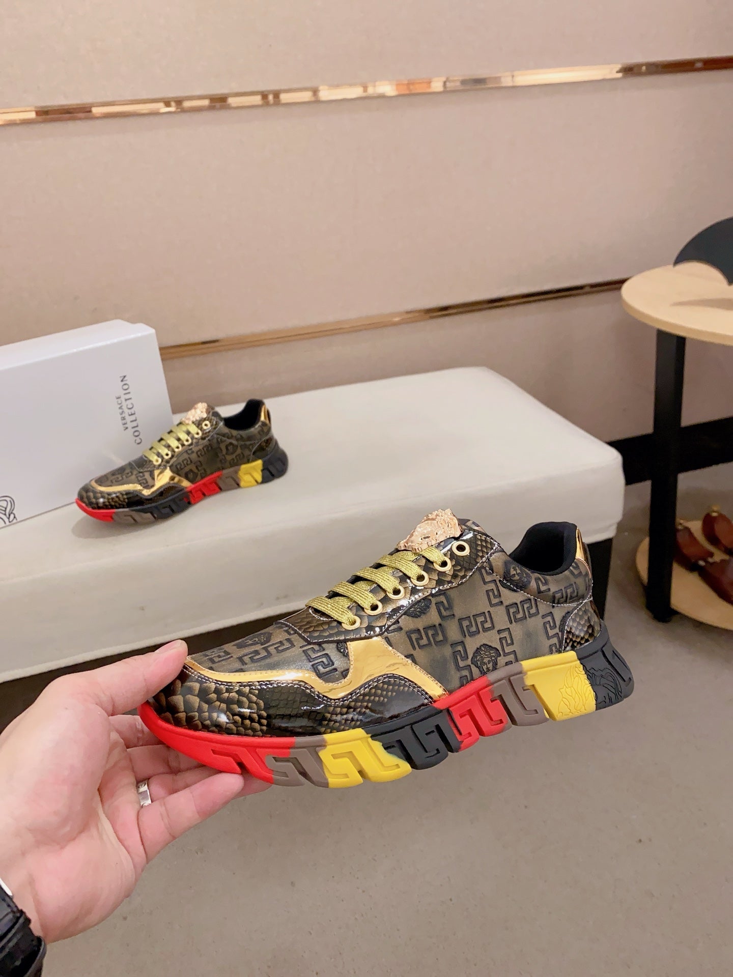 LuxluxHouse Best Quality Shoes Versace