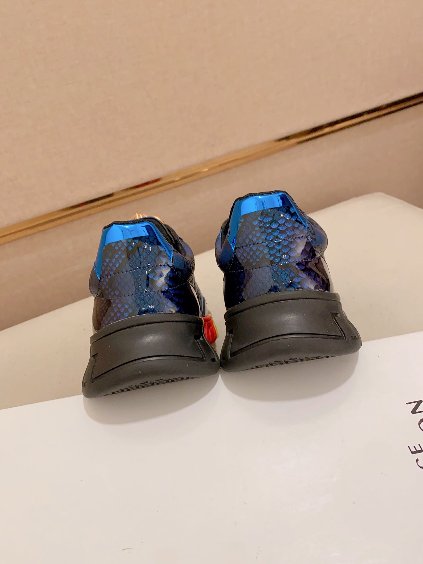 LuxluxHouse Best Quality Shoes Versace