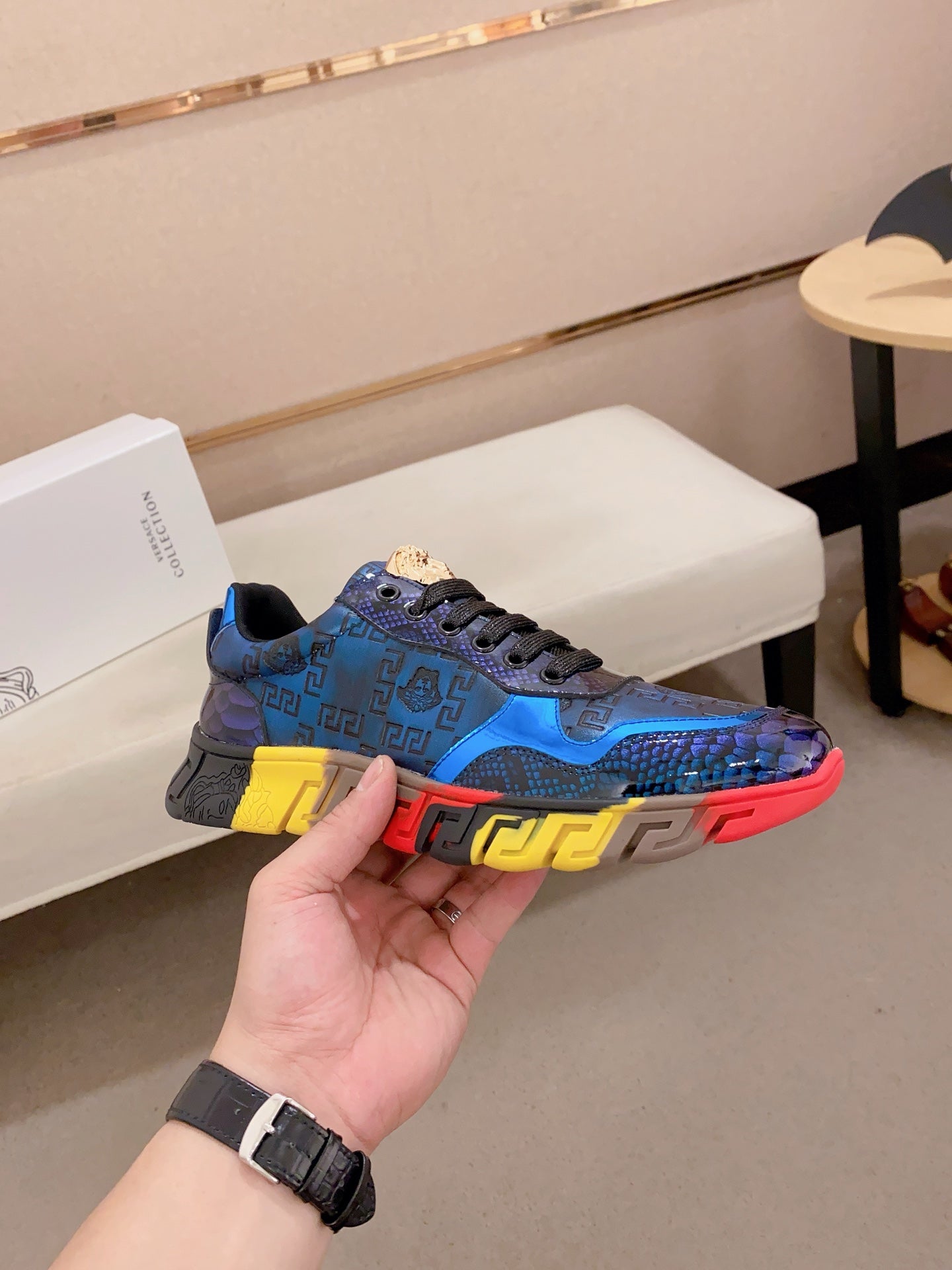 LuxluxHouse Best Quality Shoes Versace