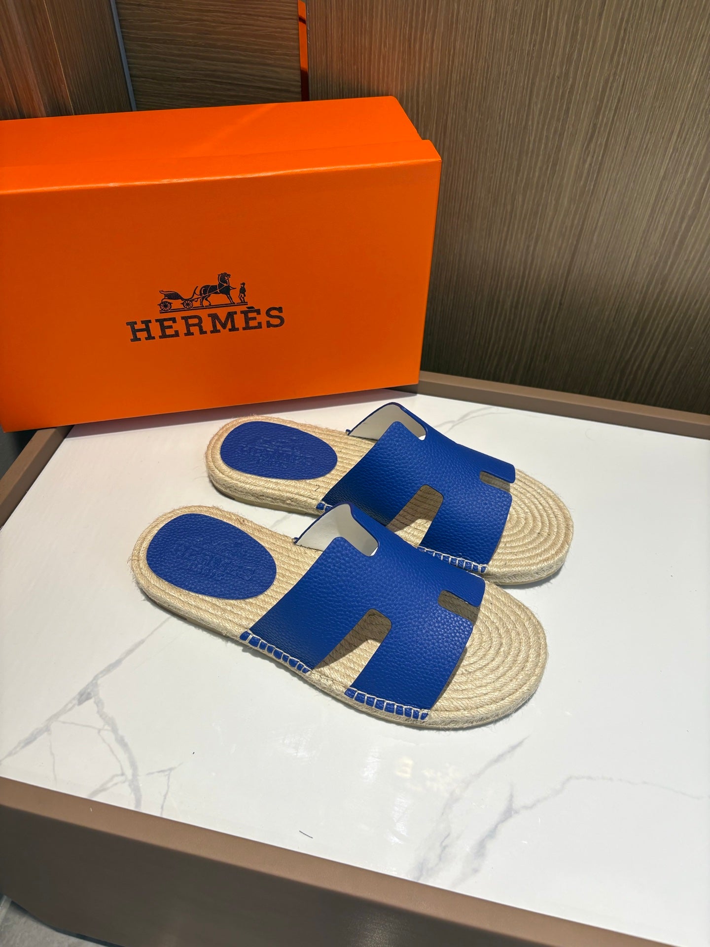 LuxluxHouse Best Quality Sandals Hermes