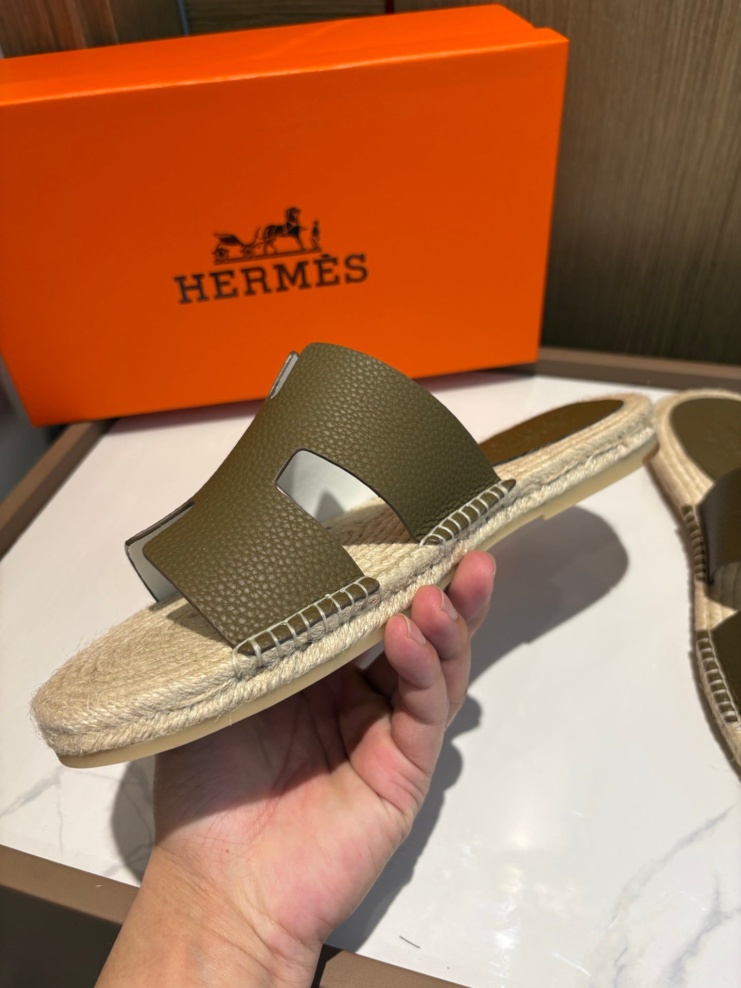 LuxluxHouse Best Quality Sandals Hermes