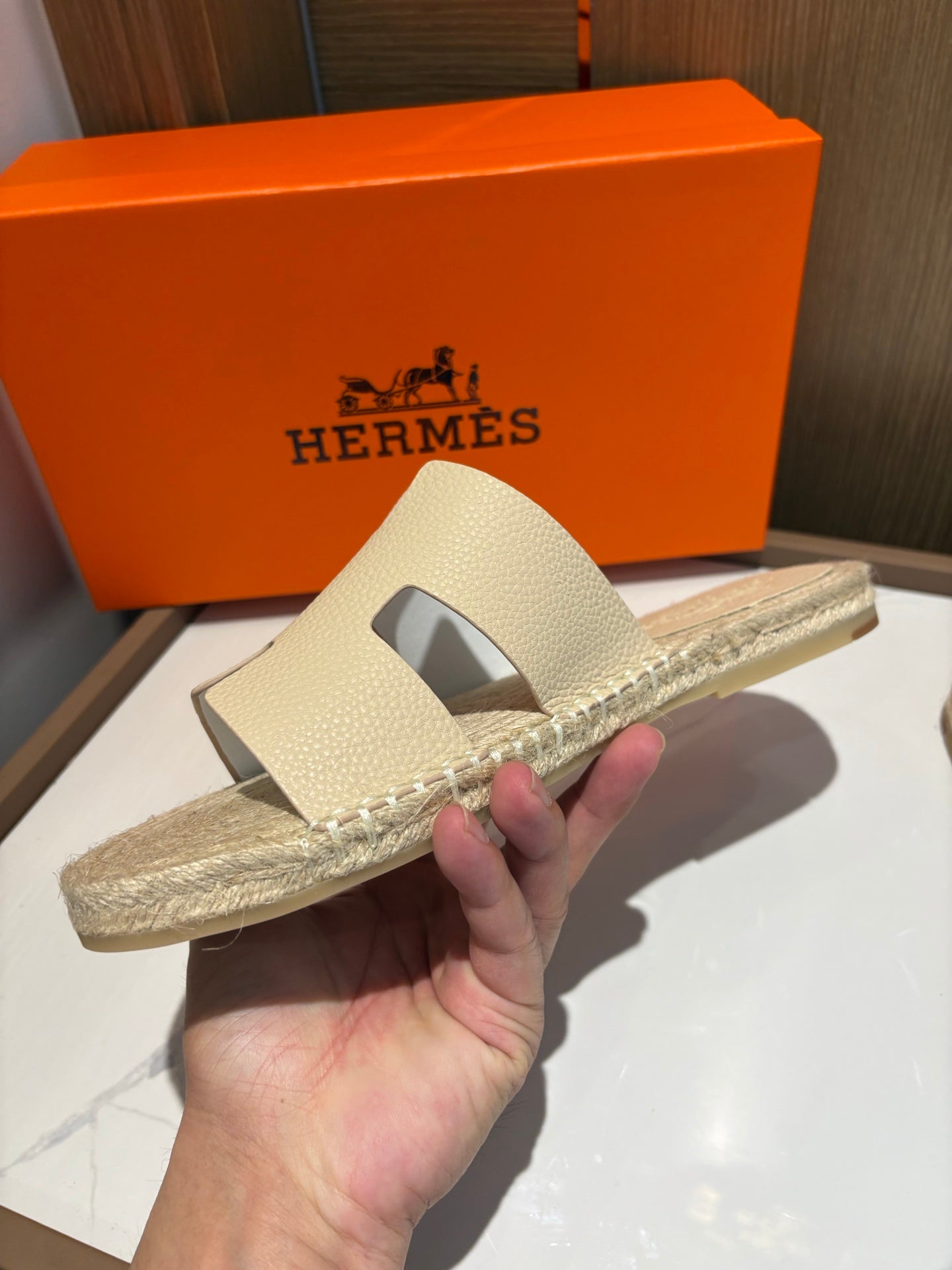 LuxluxHouse Best Quality Sandals Hermes