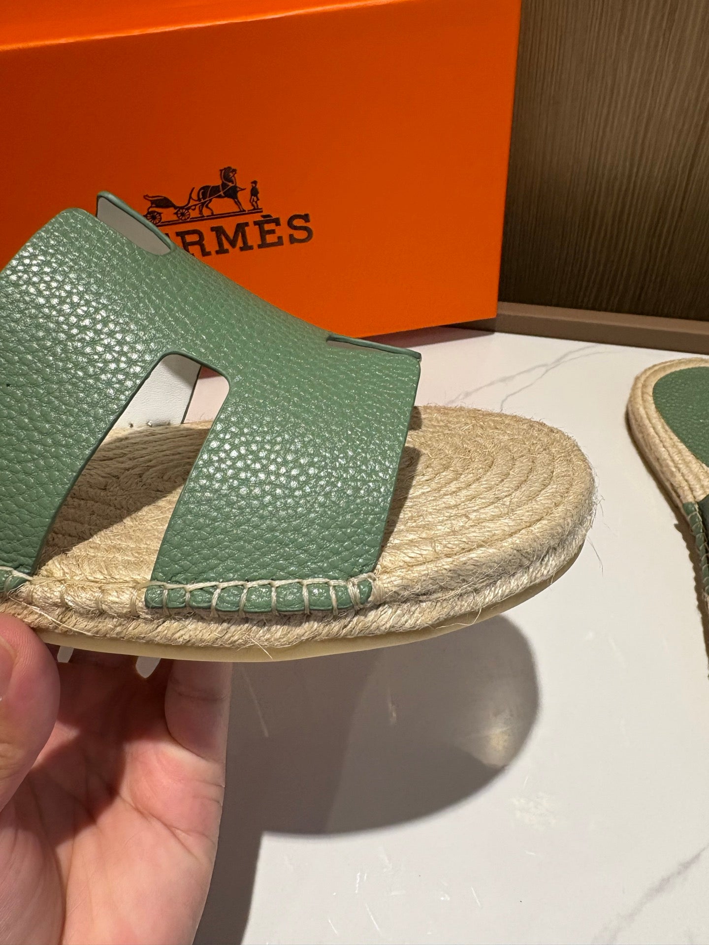 LuxluxHouse Best Quality Sandals Hermes