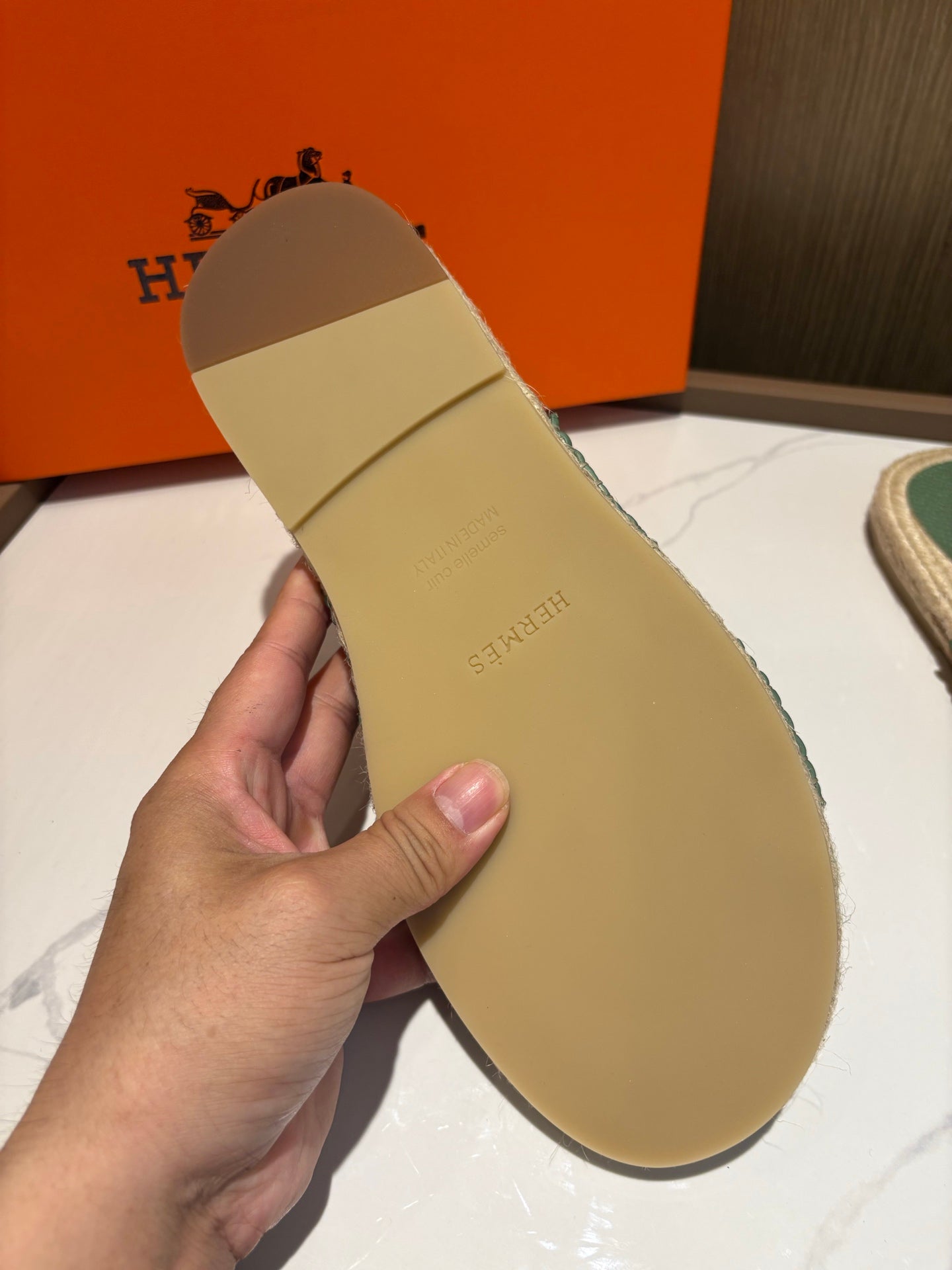 LuxluxHouse Best Quality Sandals Hermes