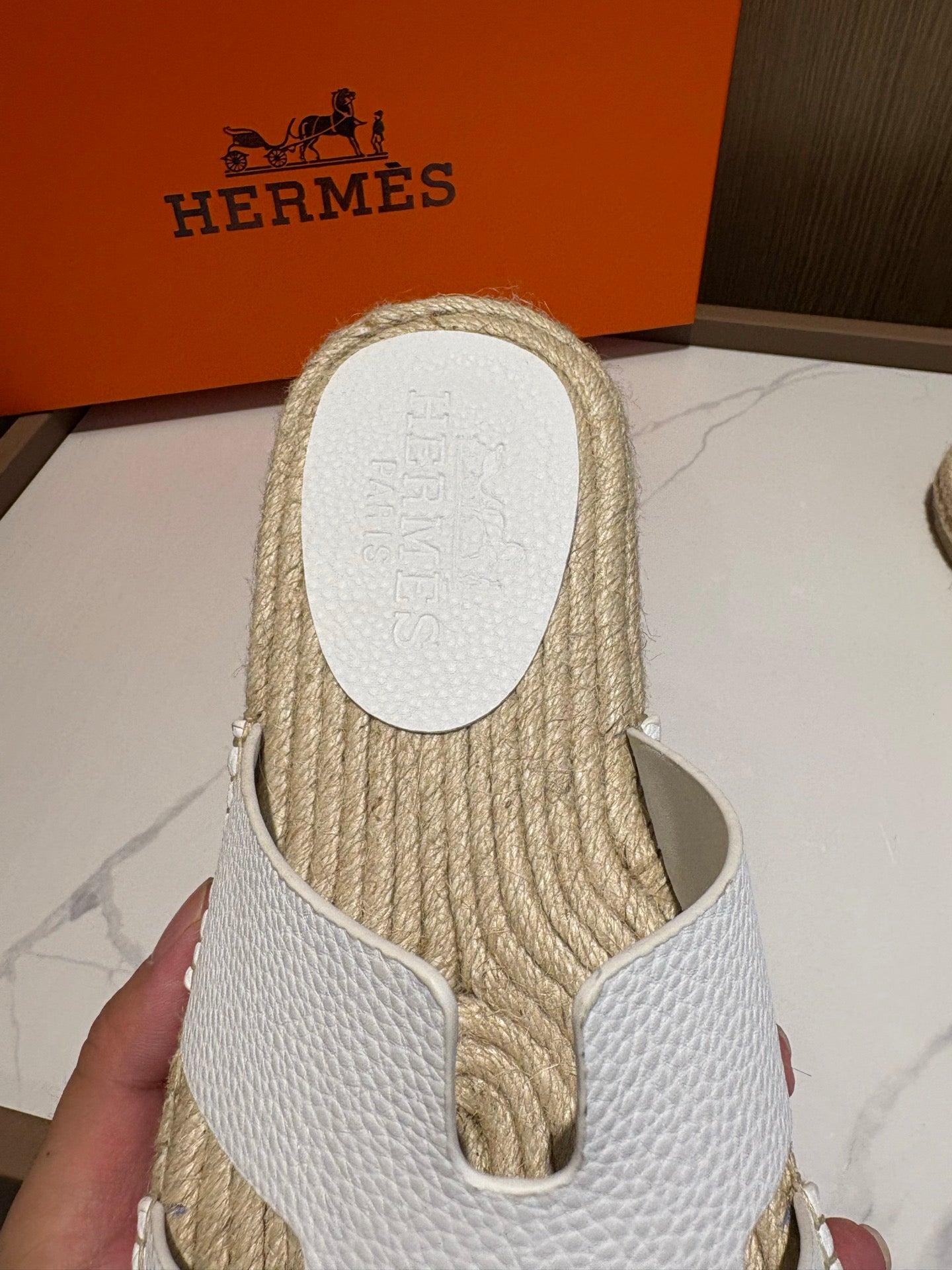 LuxluxHouse Best Quality Sandals Hermes
