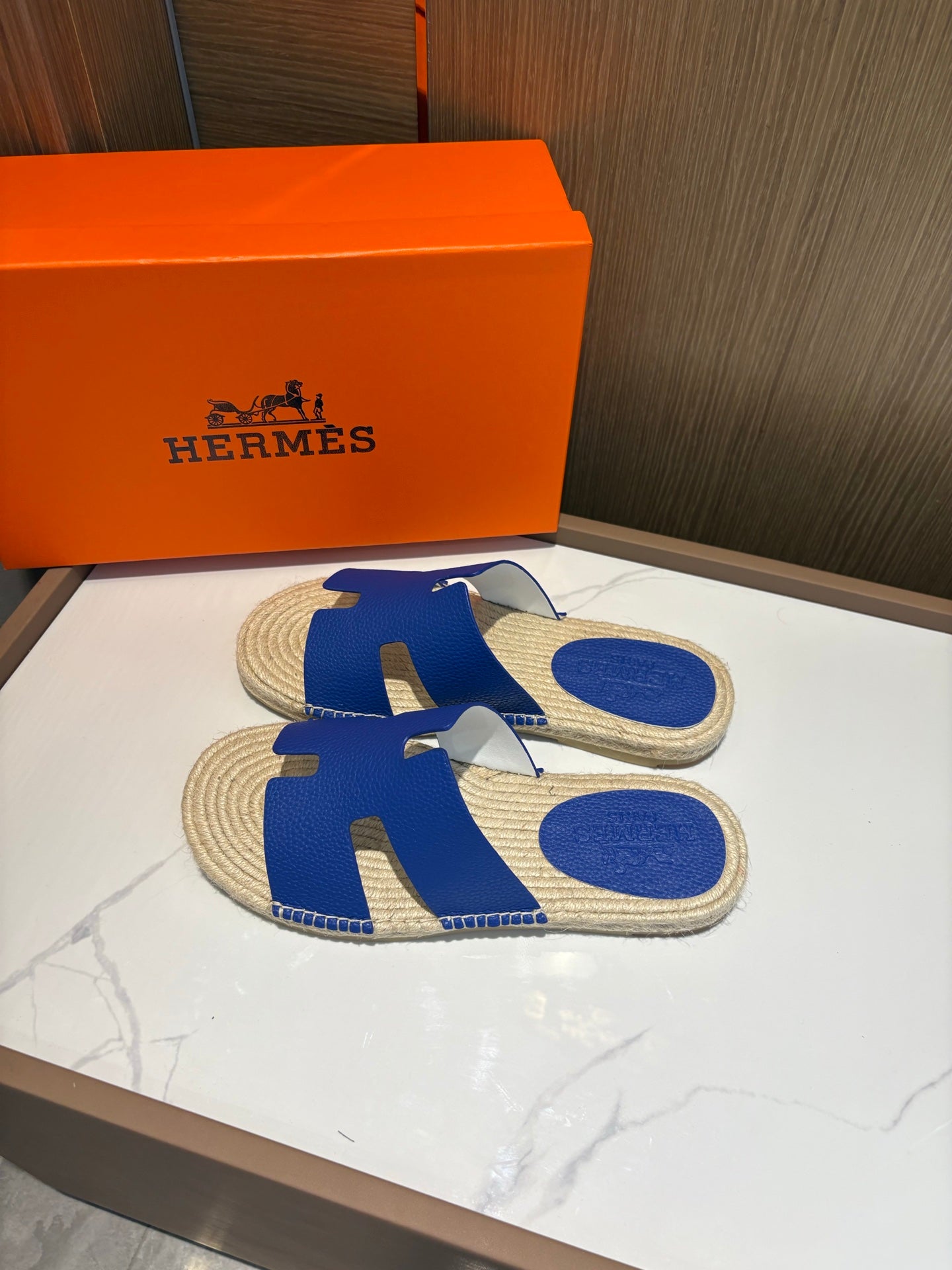 LuxluxHouse Best Quality Sandals Hermes