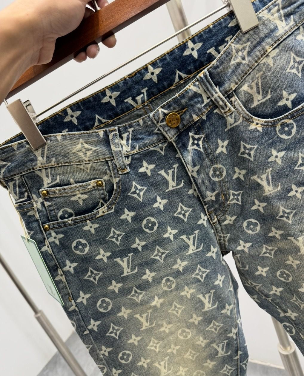 LuxluxHouse Best Quality Clothes Pants Louis Vuitton