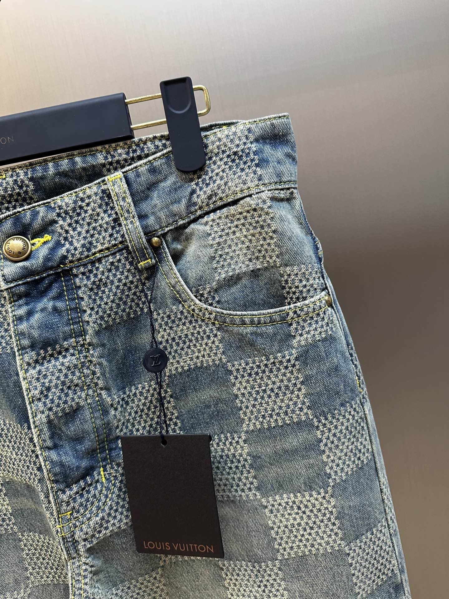 LuxluxHouse Best Quality Clothes Pants Louis Vuitton