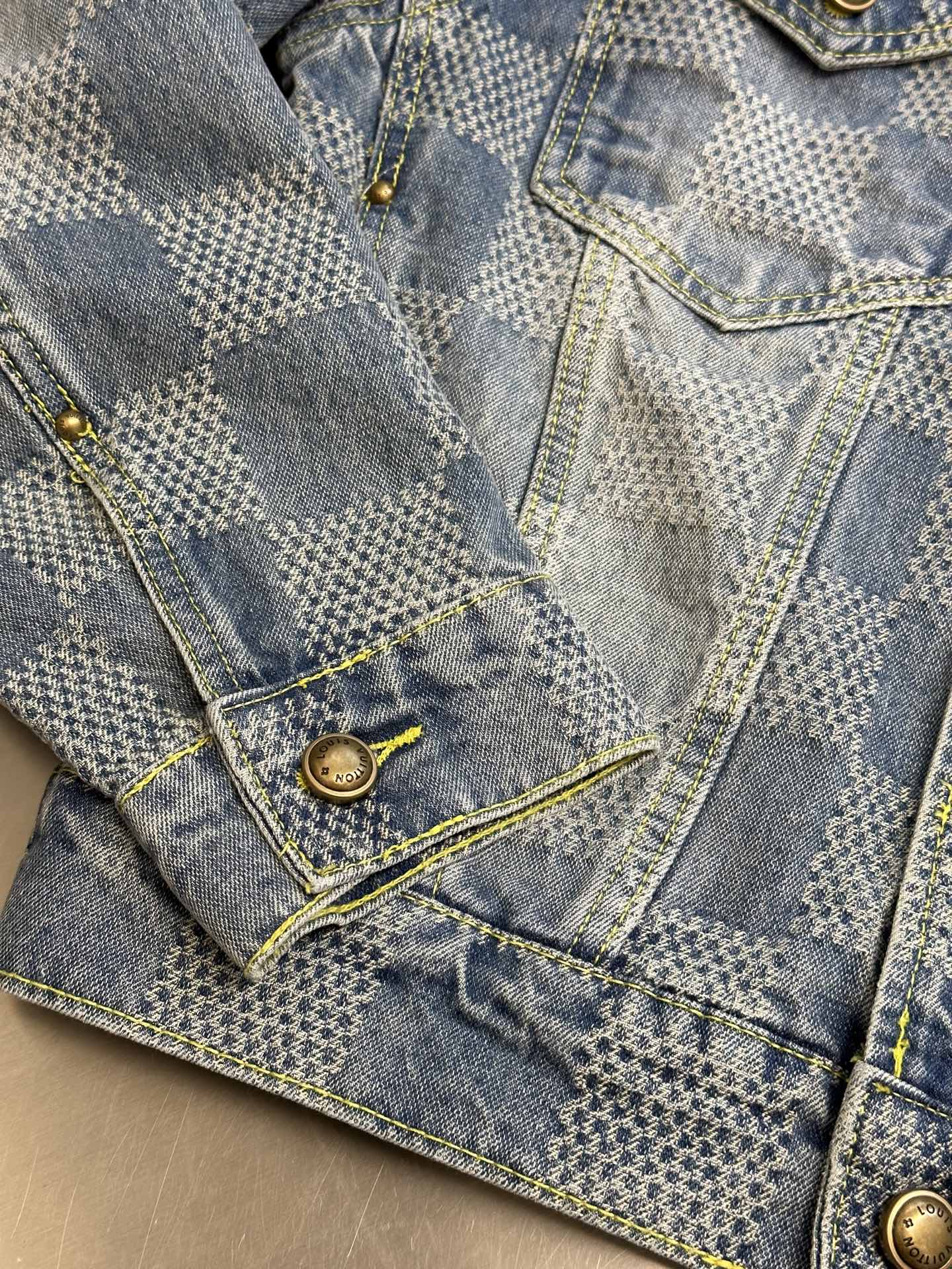 LuxluxHouse Best Quality Clothes Coats & Jackets Louis Vuitton