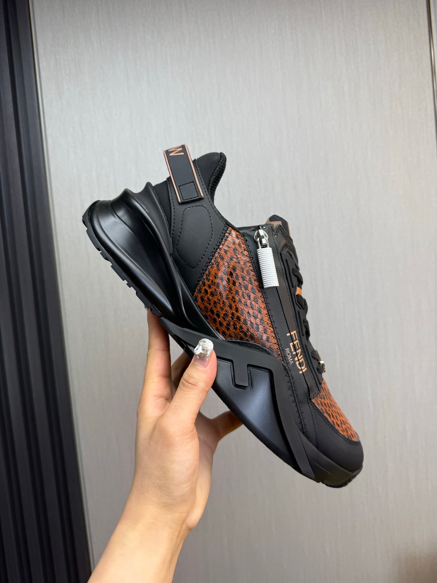 LuxluxHouse Best Quality Shoes Fendi