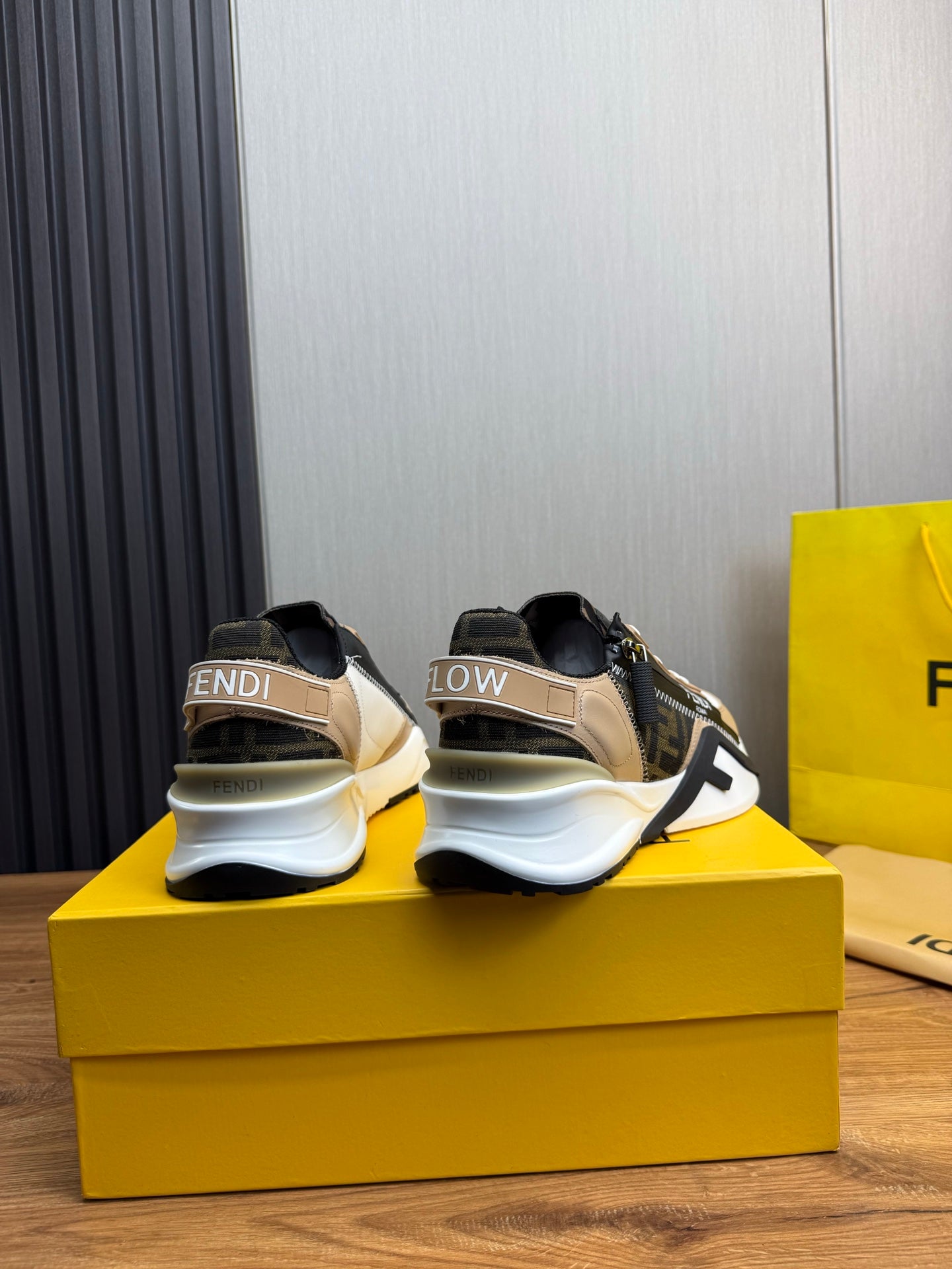 LuxluxHouse Best Quality Shoes Fendi